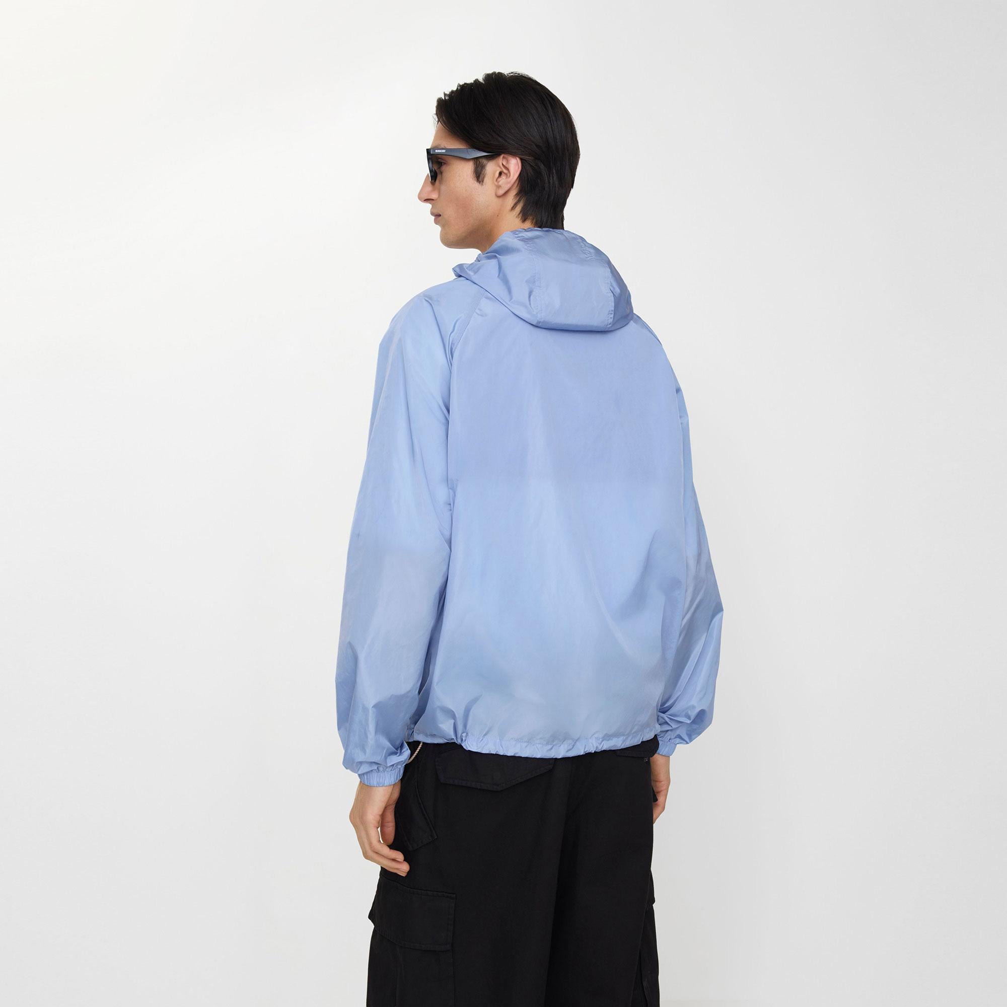 Burberry Checker-Tape Nylon Hooded Erkek Mavi Rüzgarlık