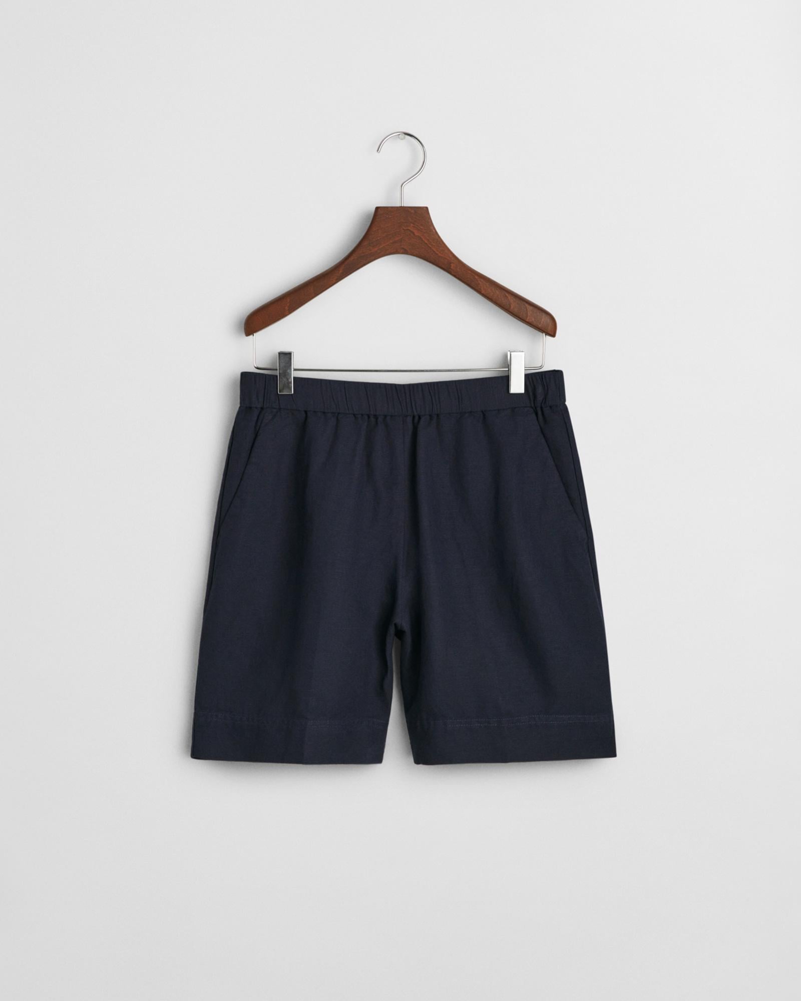 GANT Kadın Lacivert Relaxed Fit Keten Şort
