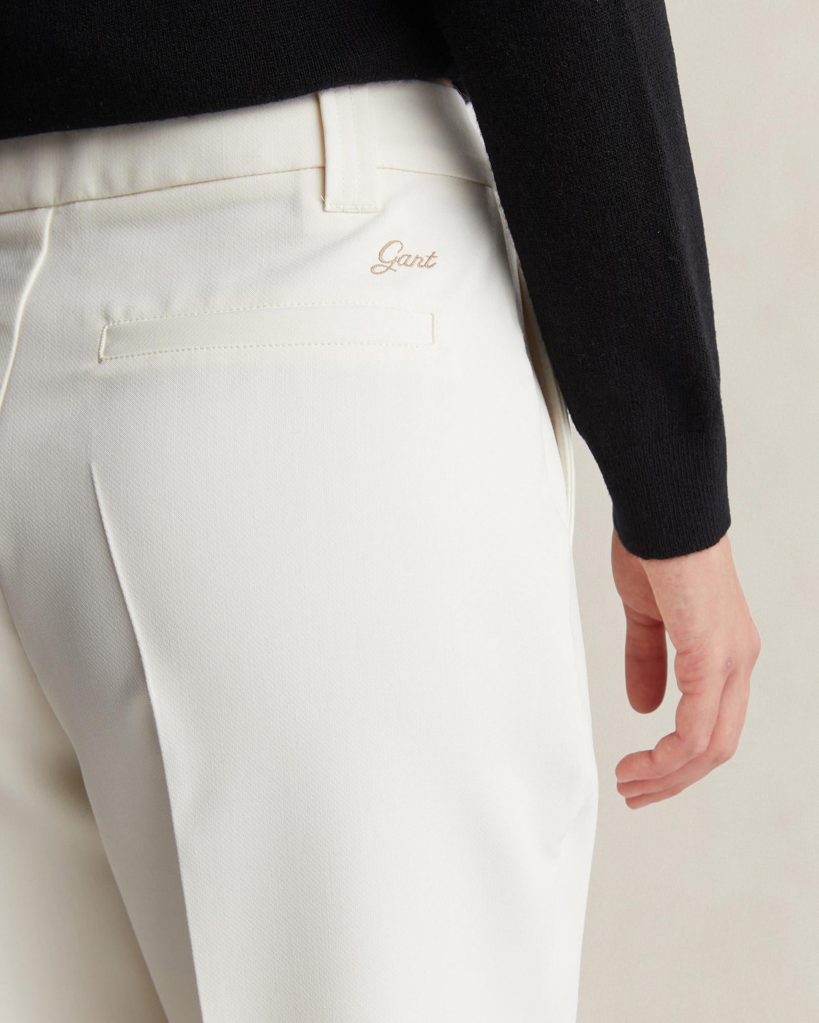 GANT Kadın Krem Regular Fit Pantolon