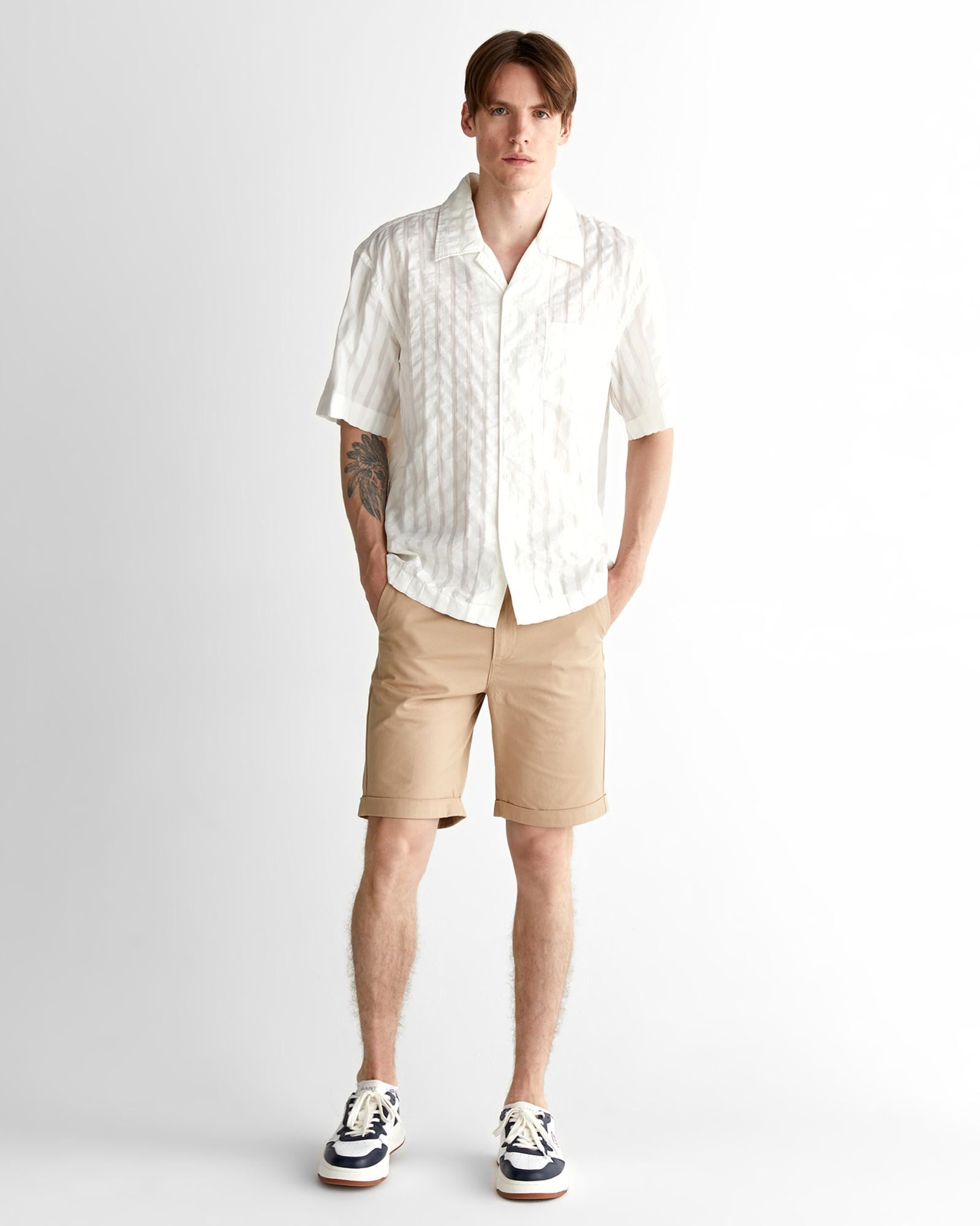 GANT Erkek Krem Relaxed Fit Klasik Yaka Çizgili Gömlek