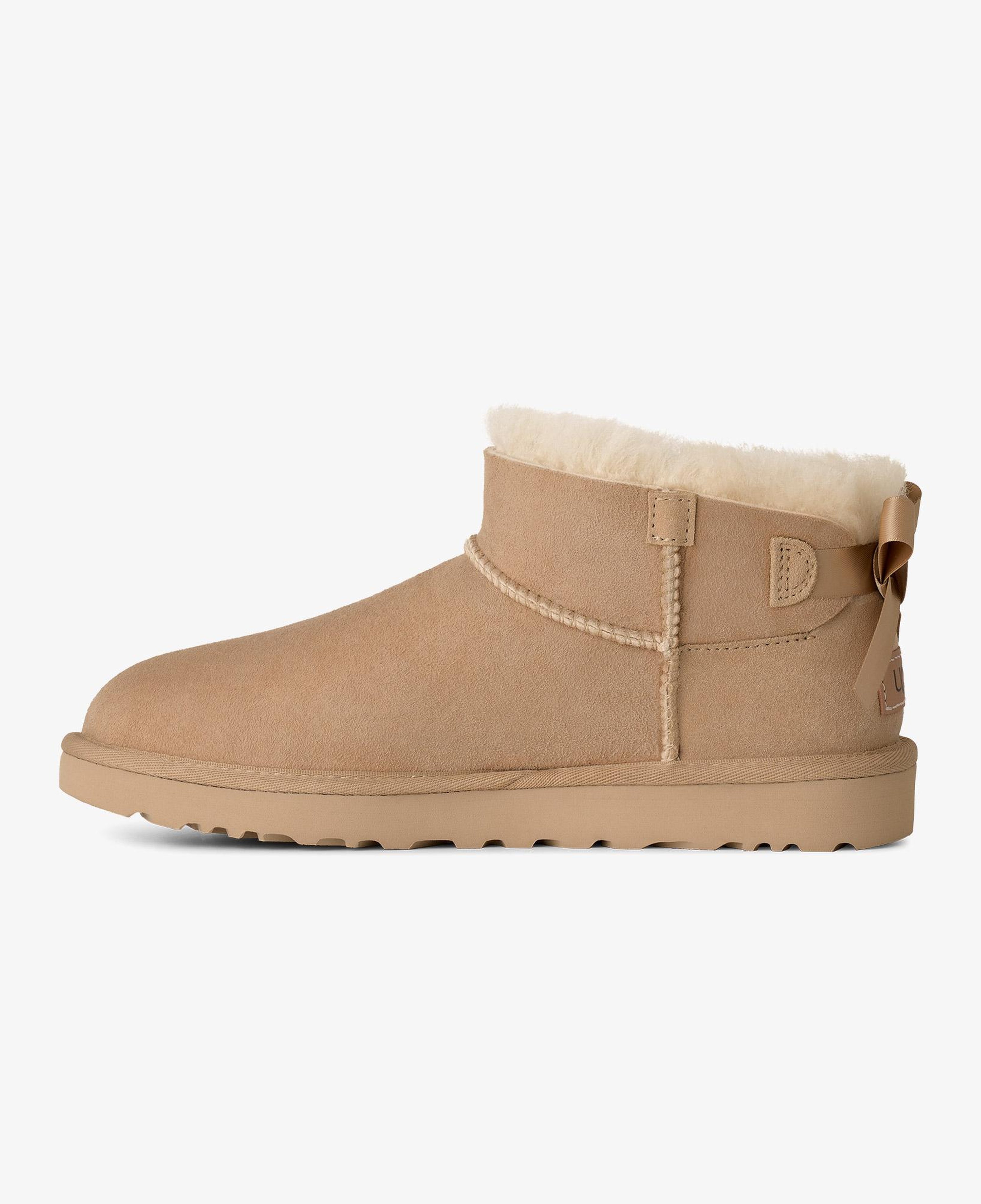 UGG Ultra Mini Bailey Bow Kadın Krem Rengi Bot