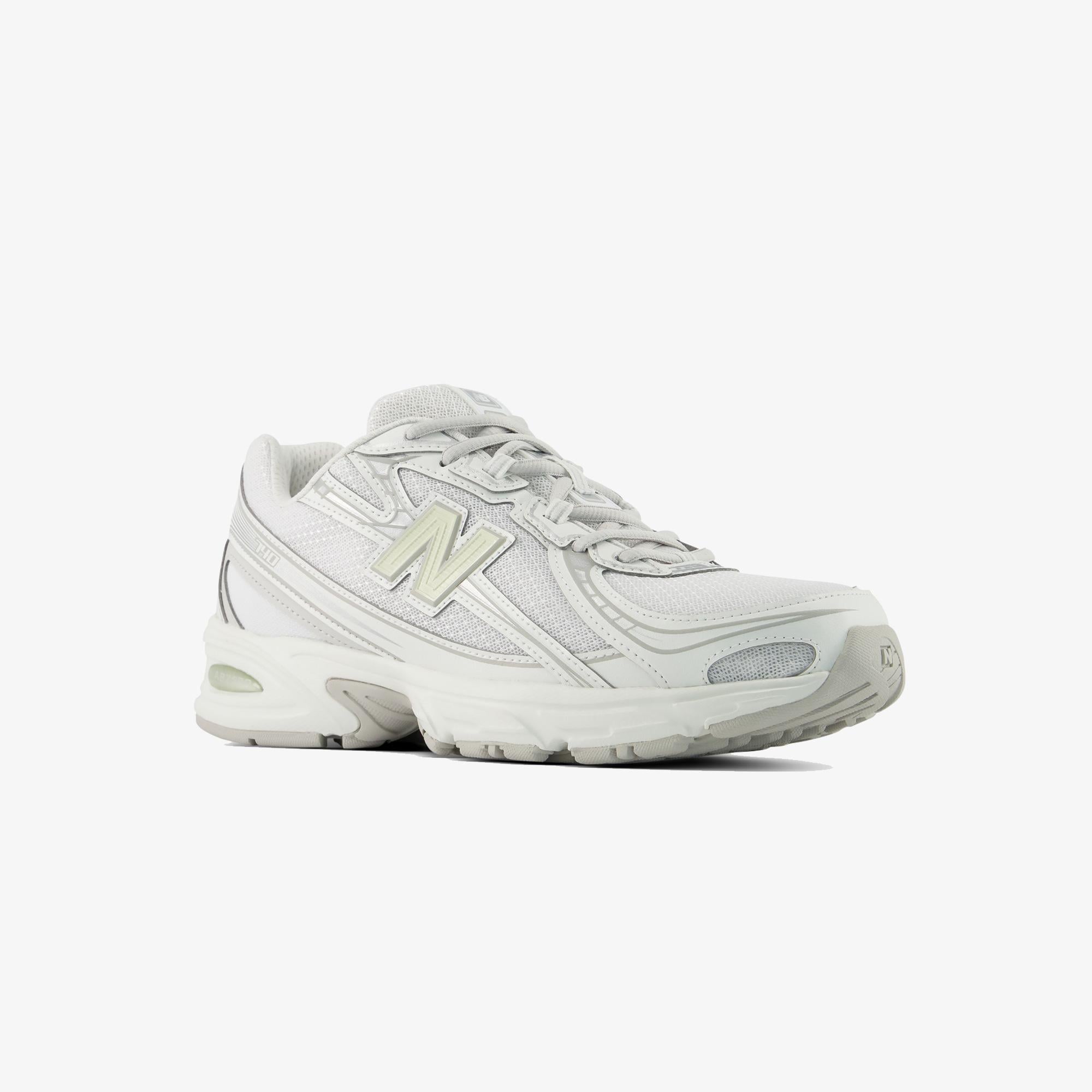New Balance 740 Unisex Beyaz Spor Ayakkabı