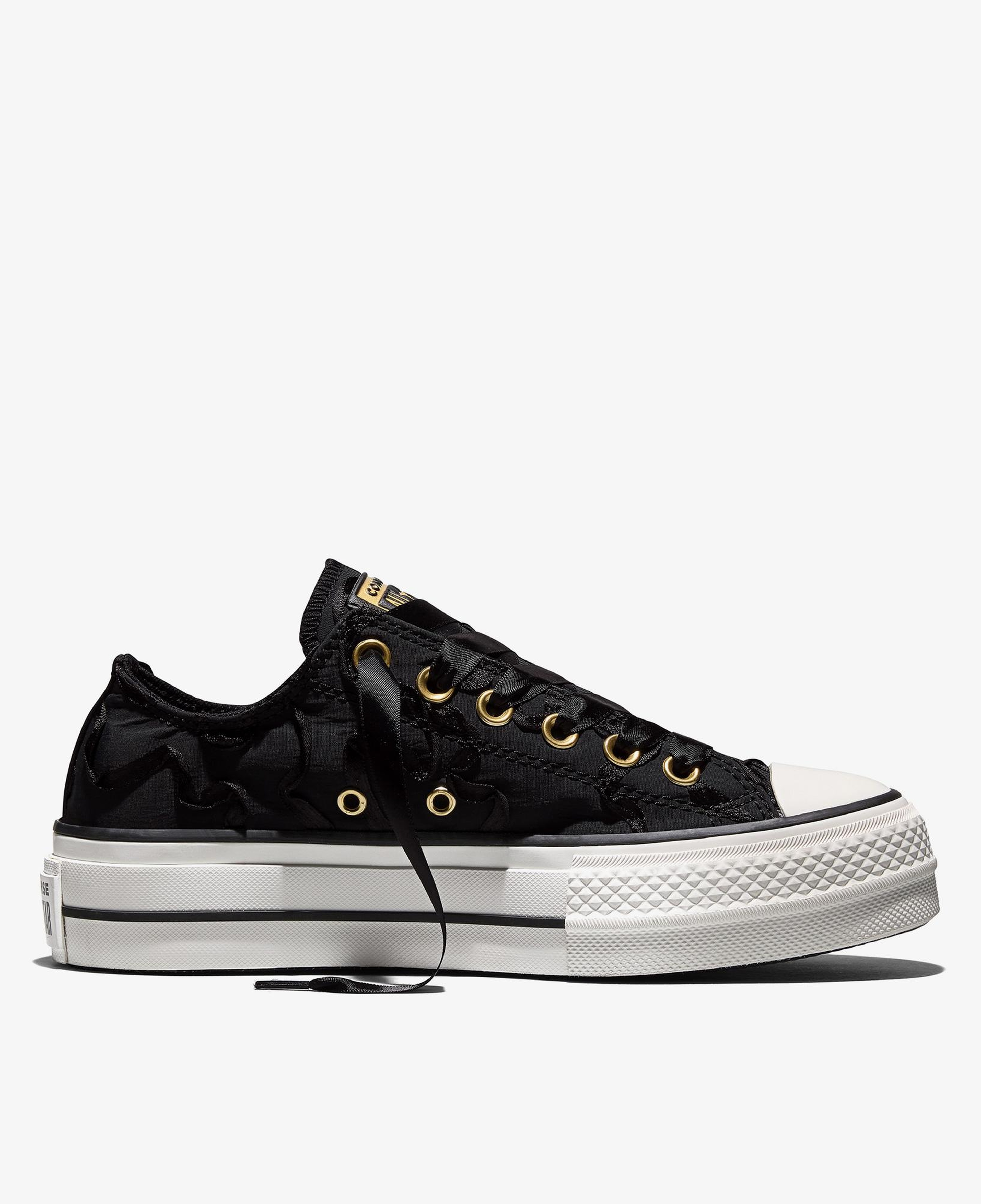 Converse Chuck Taylor All Star Lift Kadın Kurdeleli Siyah Sneaker