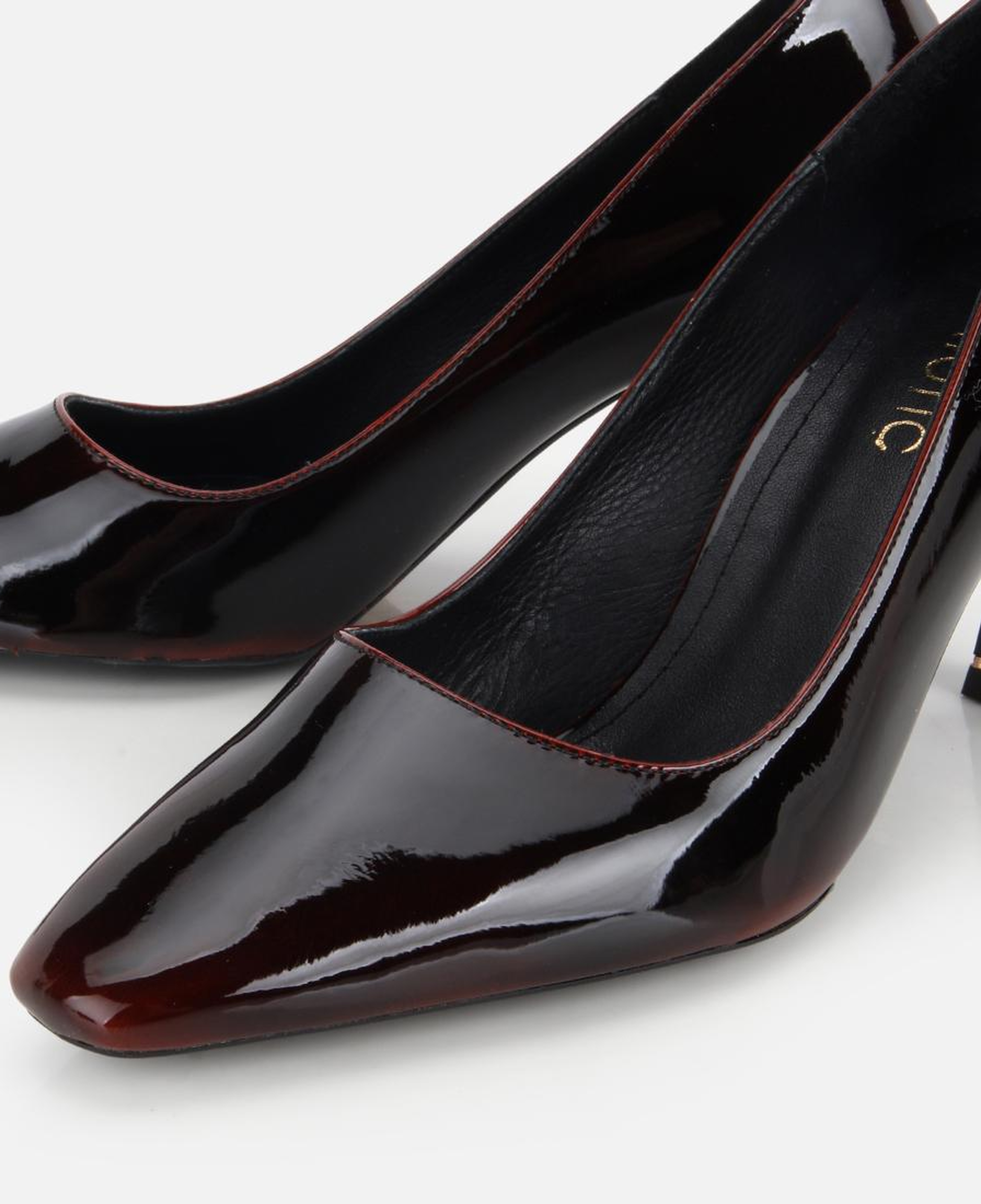 Kadın Rugan Bordo Taş Detaylı İnce Topuklu Stiletto