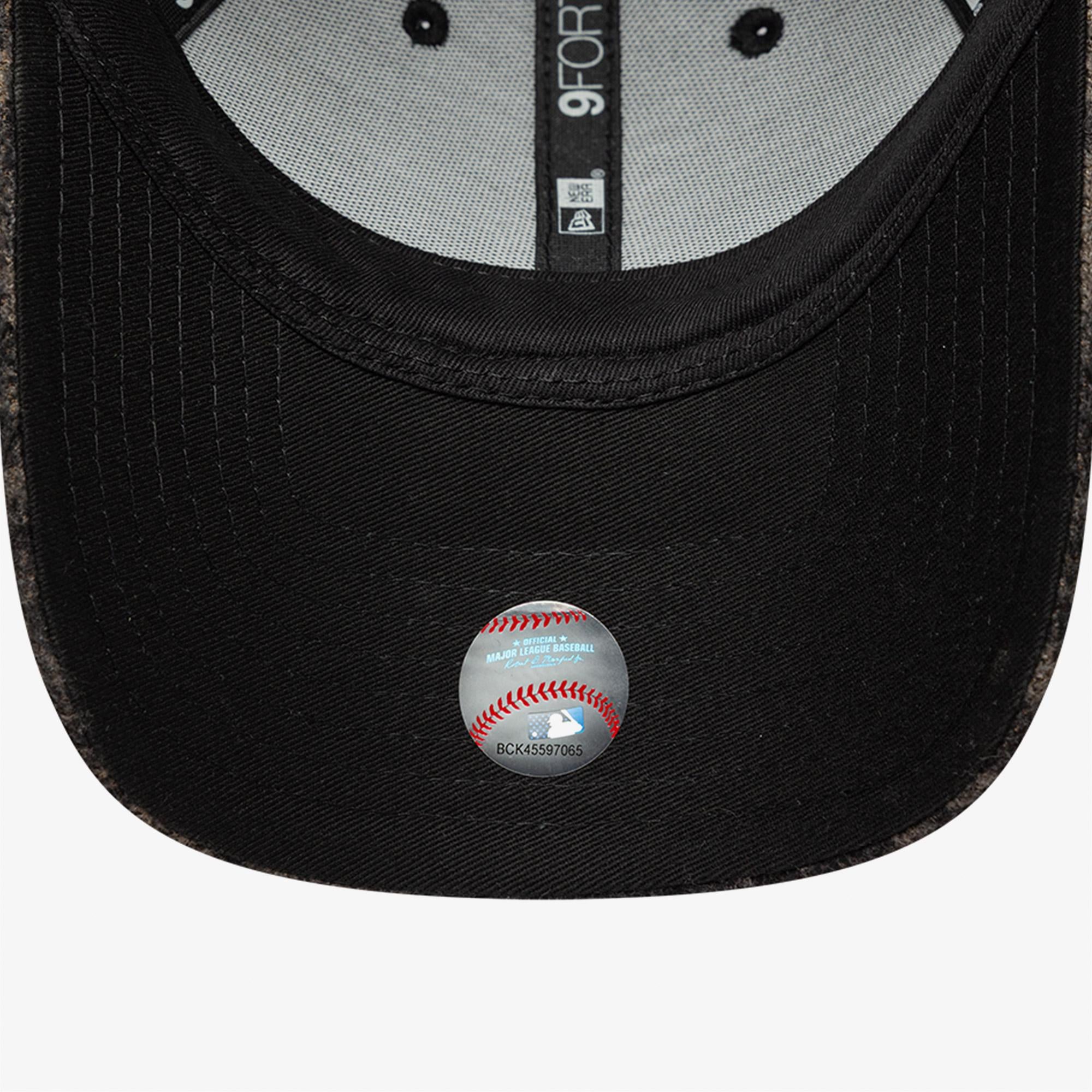 New Era Cosy Leopard 9Forty Losdod Blk Kadın Siyah Şapka