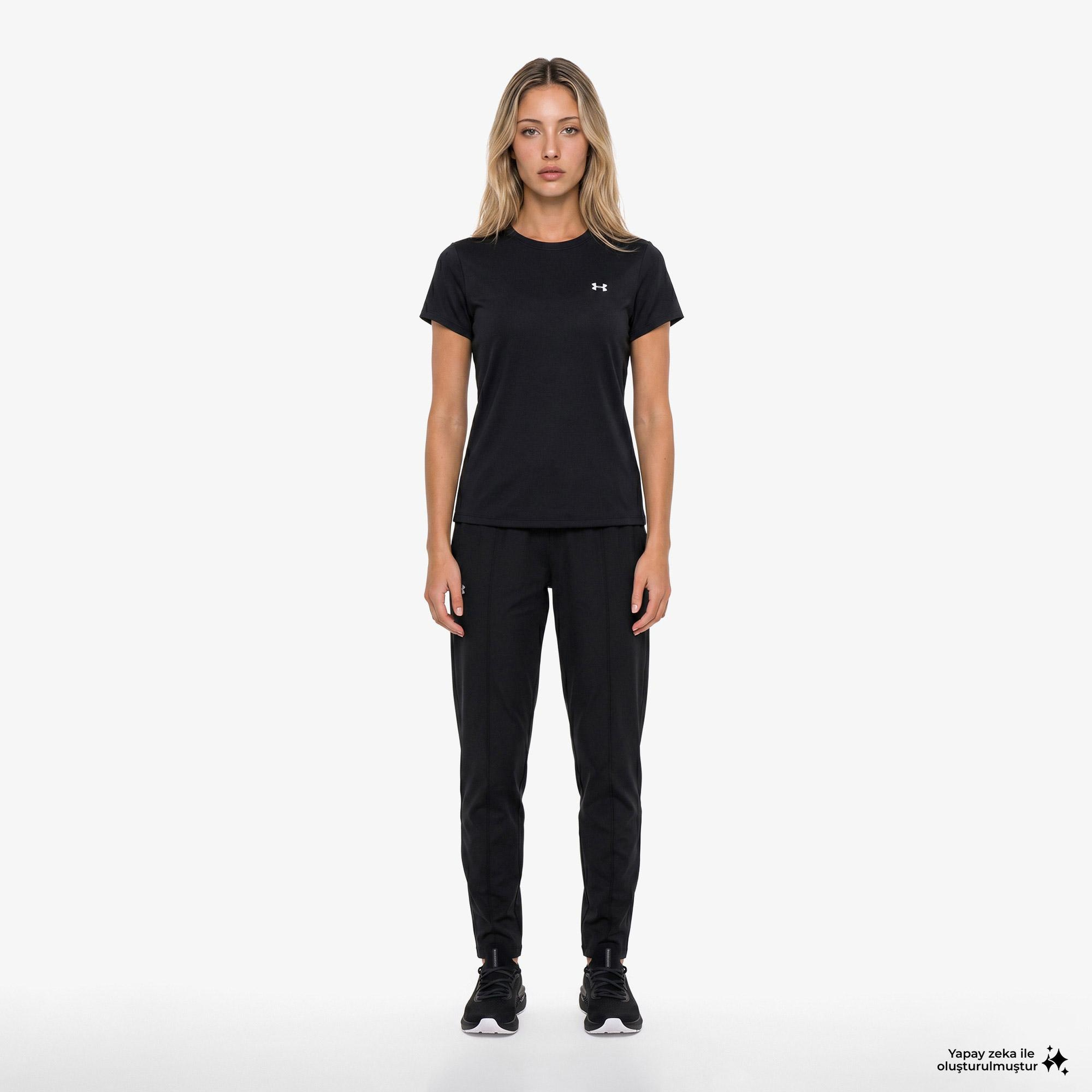 Under Armour Motion Fitted Ss Emea Kadın Siyah Antrenman T-Shirt