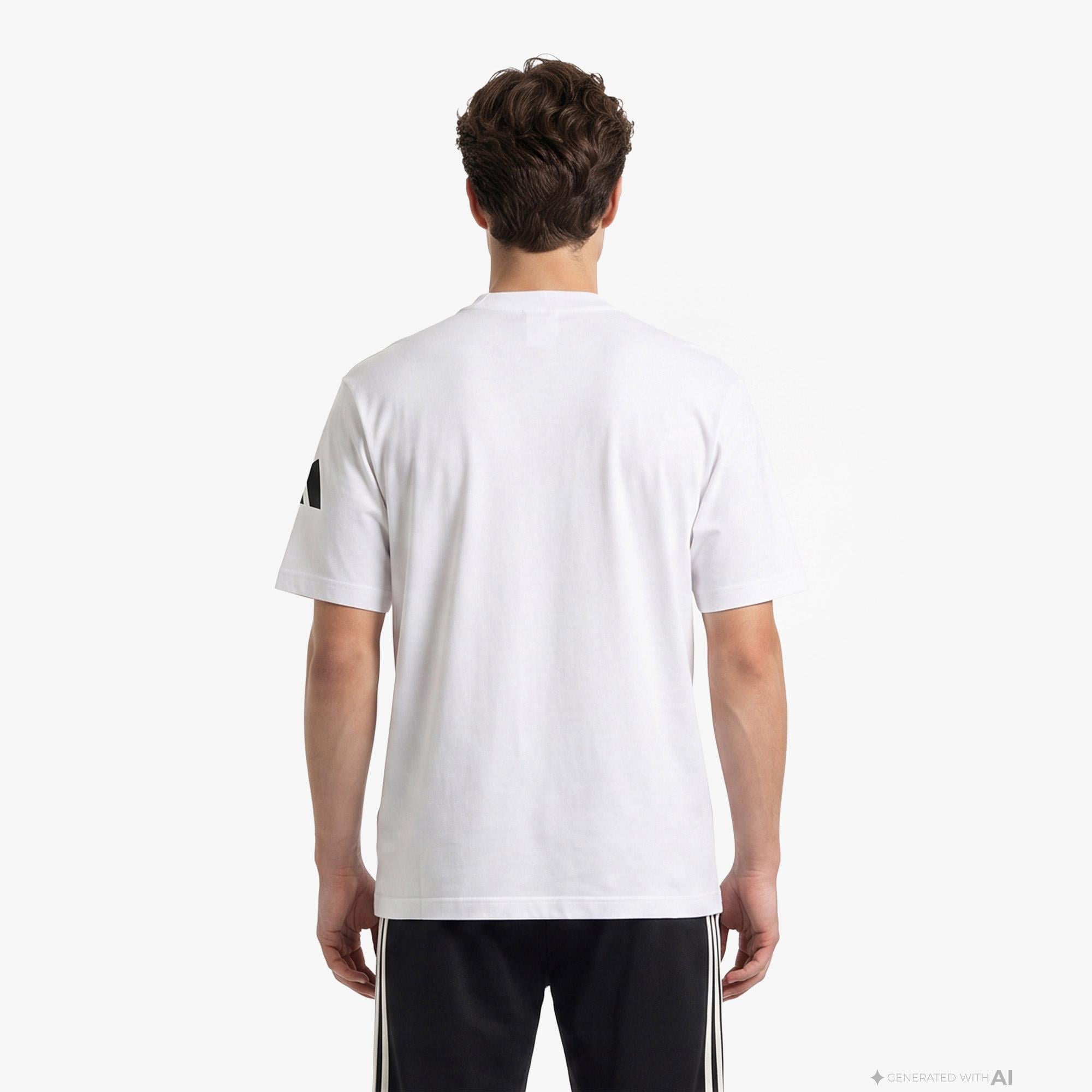 adidas Servisi Biz Yaparız Grafik Unisex Beyaz T-Shirt