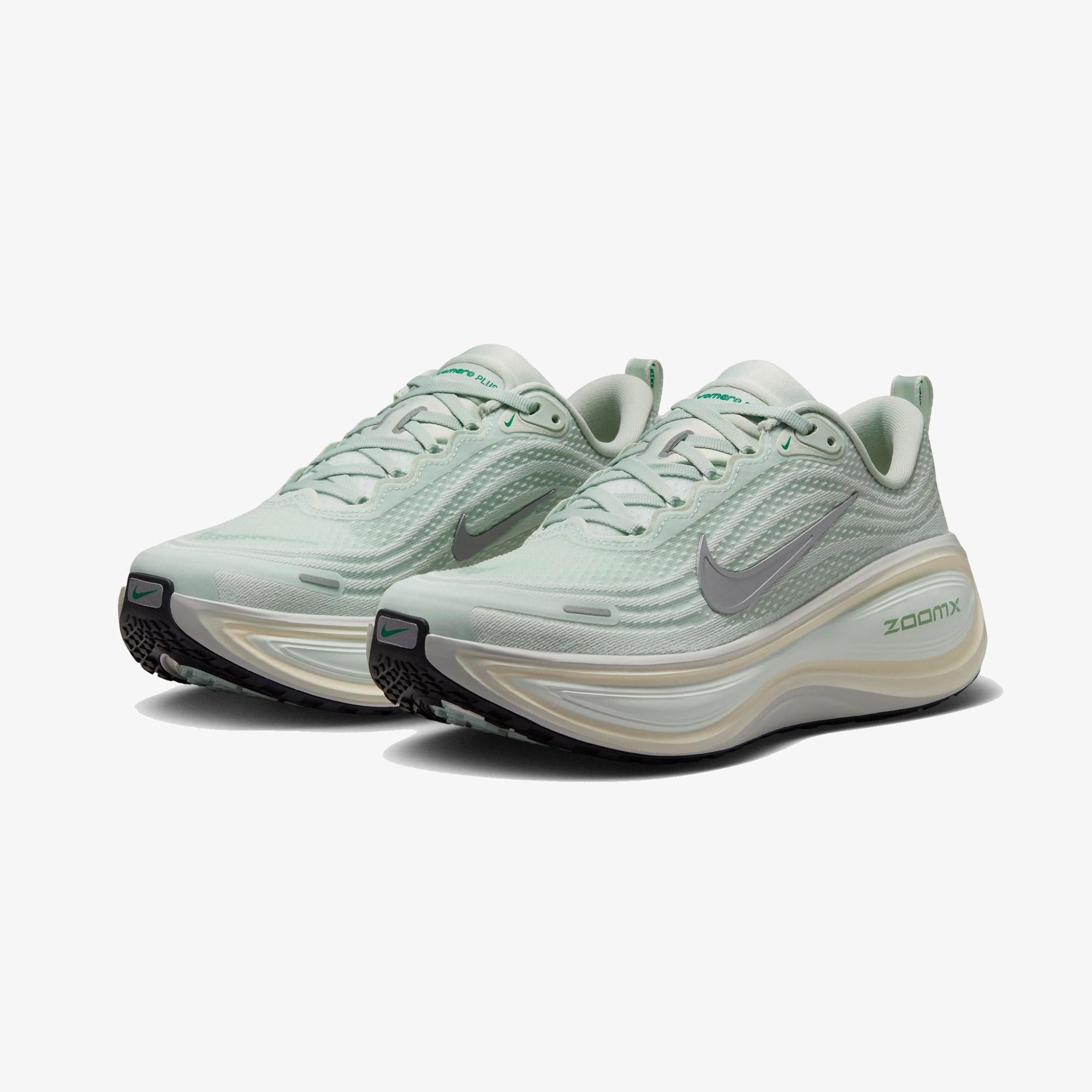 Nike Vomero Plus Kadın Yeşil Koşu Ayakkabısı