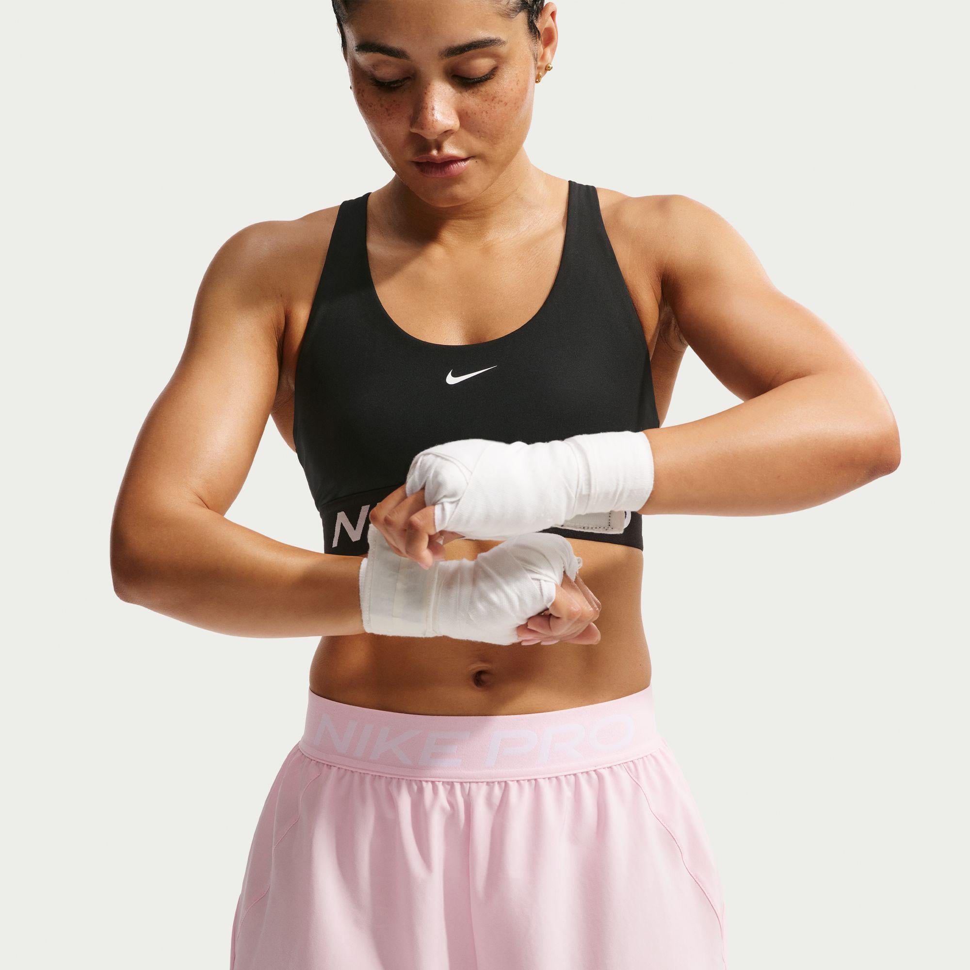 Nike Pro Dri-Fit 365 8 cm Woven Kadın Pembe Şort