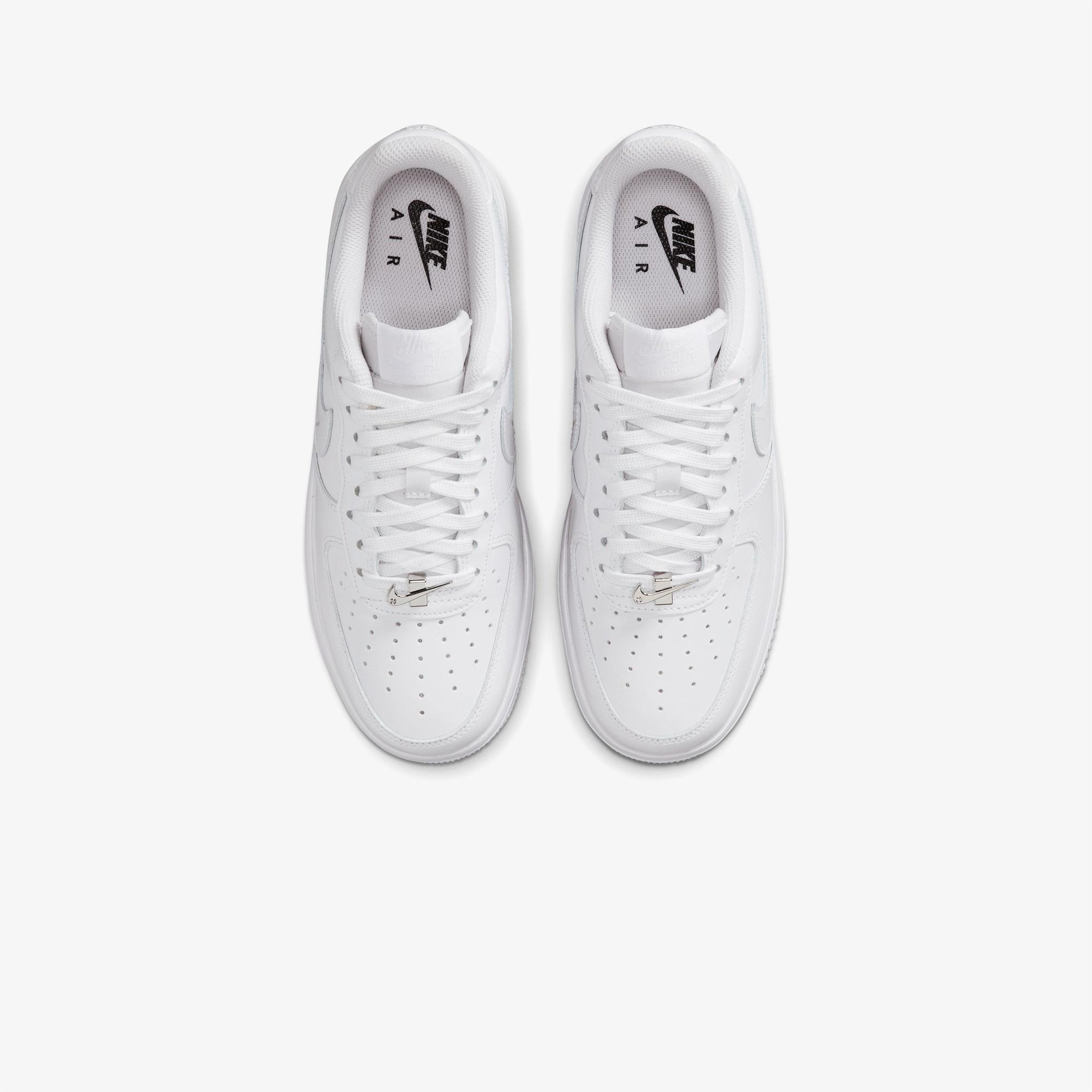 Nike Air Force 1 '07 Kadın Beyaz Spor Ayakkabı