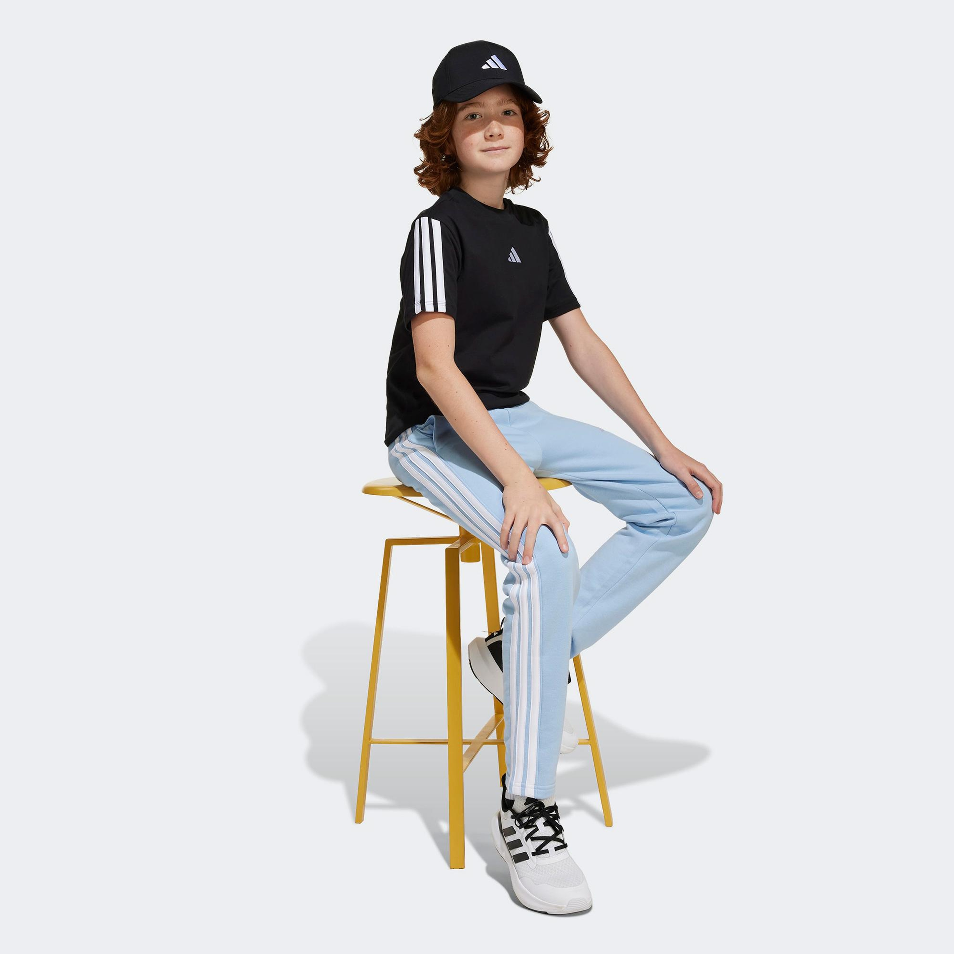 adidas Essentials Çocuk Siyah T-Shirt