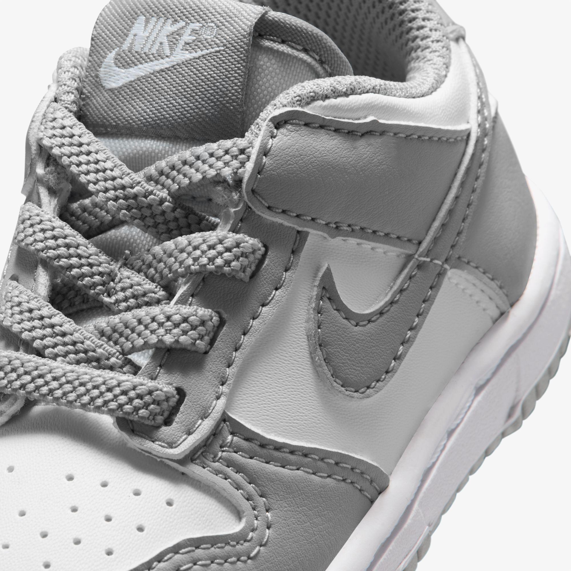 Nike Dunk Low Çocuk Gri Spor Ayakkabı