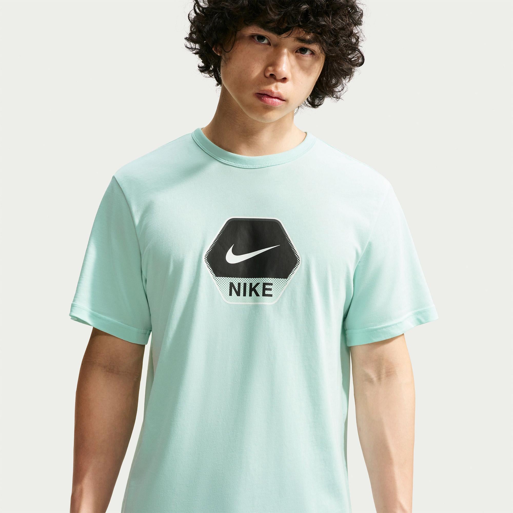 Nike Sportswear Erkek Yeşil T-Shirt