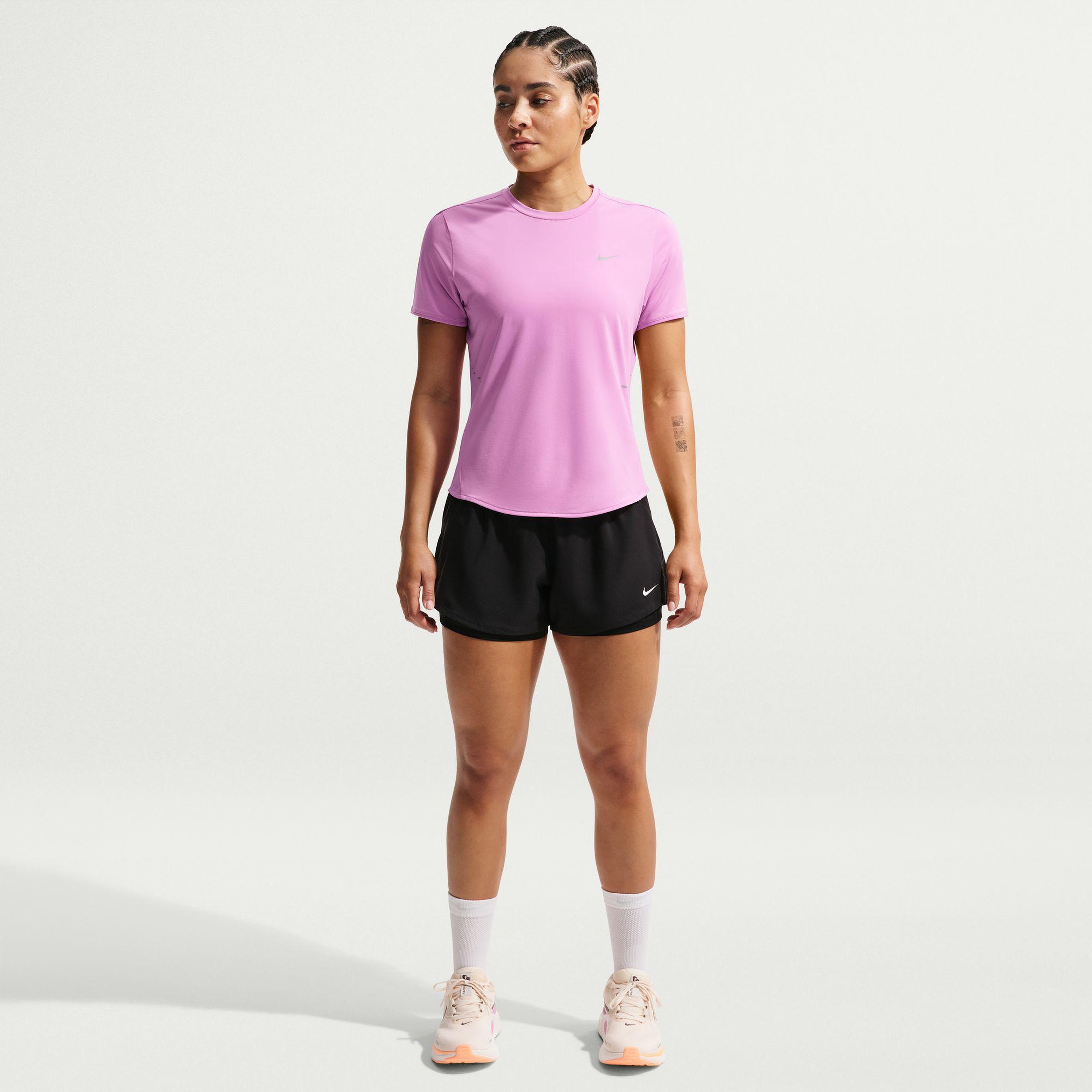 Nike Swift Dri-Fit Kadın Pembe T-Shirt
