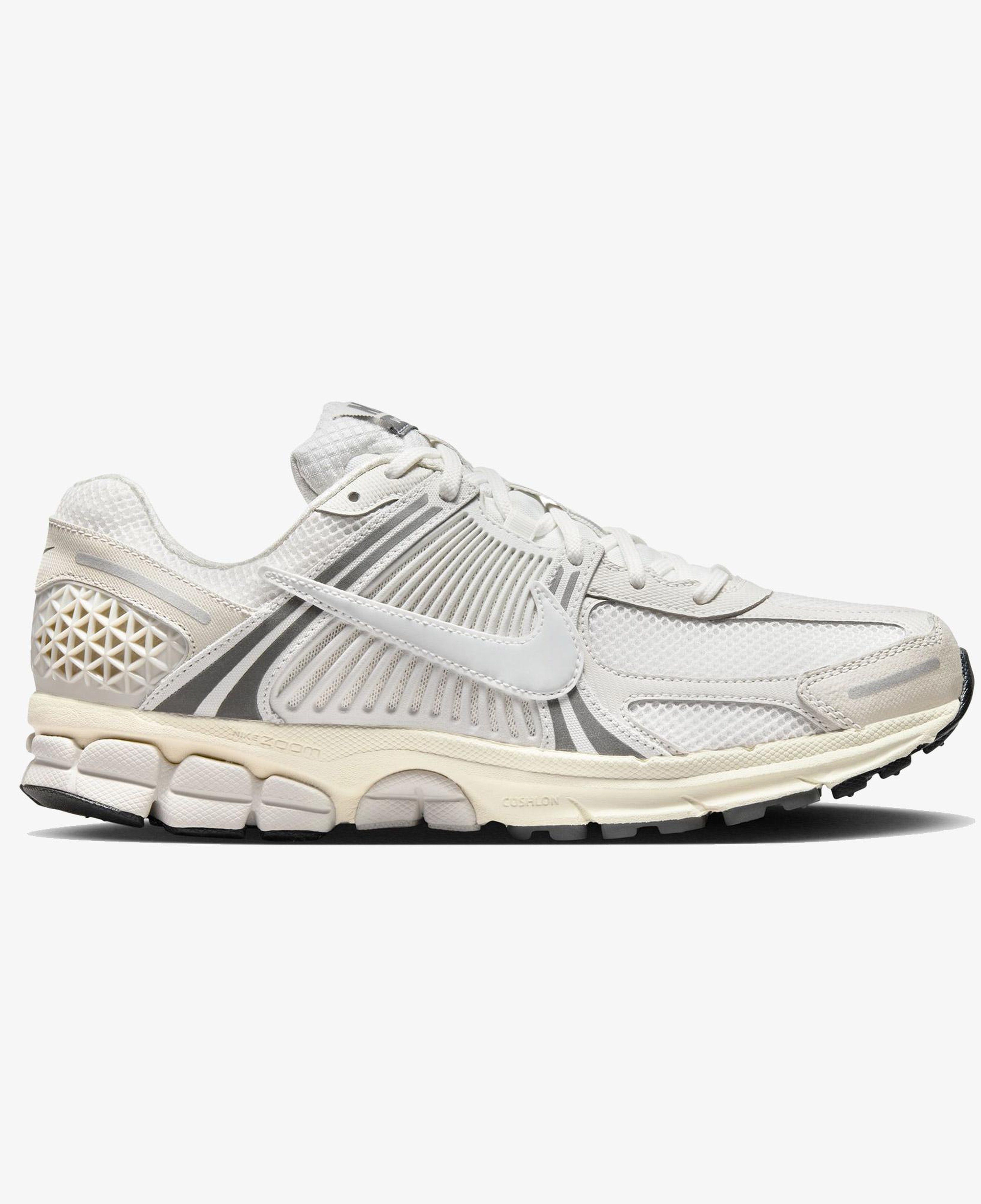 Nike Zoom Vomero 5 SE Erkek Gri Spor Ayakkabı
