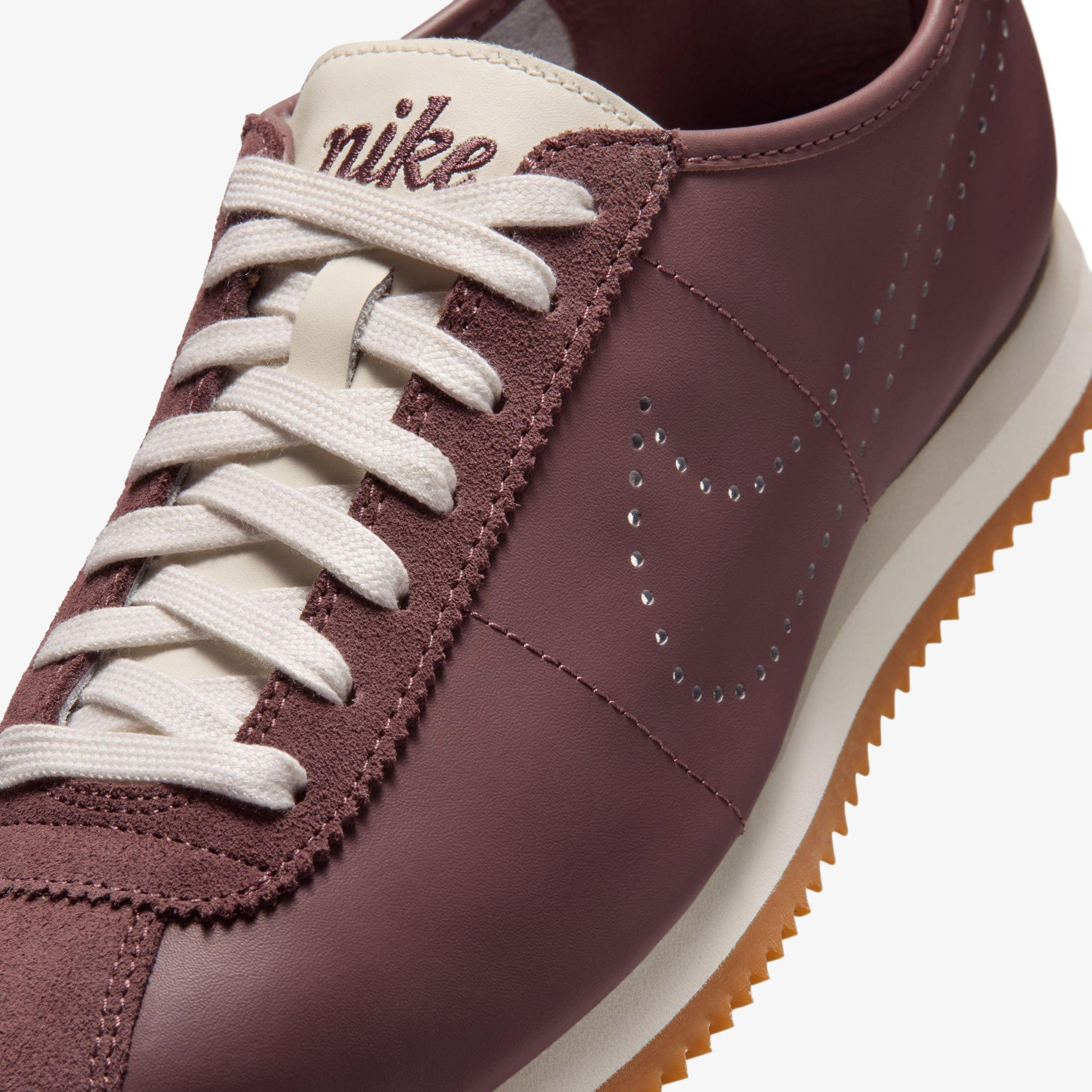 Nike Cortez Leather Kadın Bordo Spor Ayakkabı