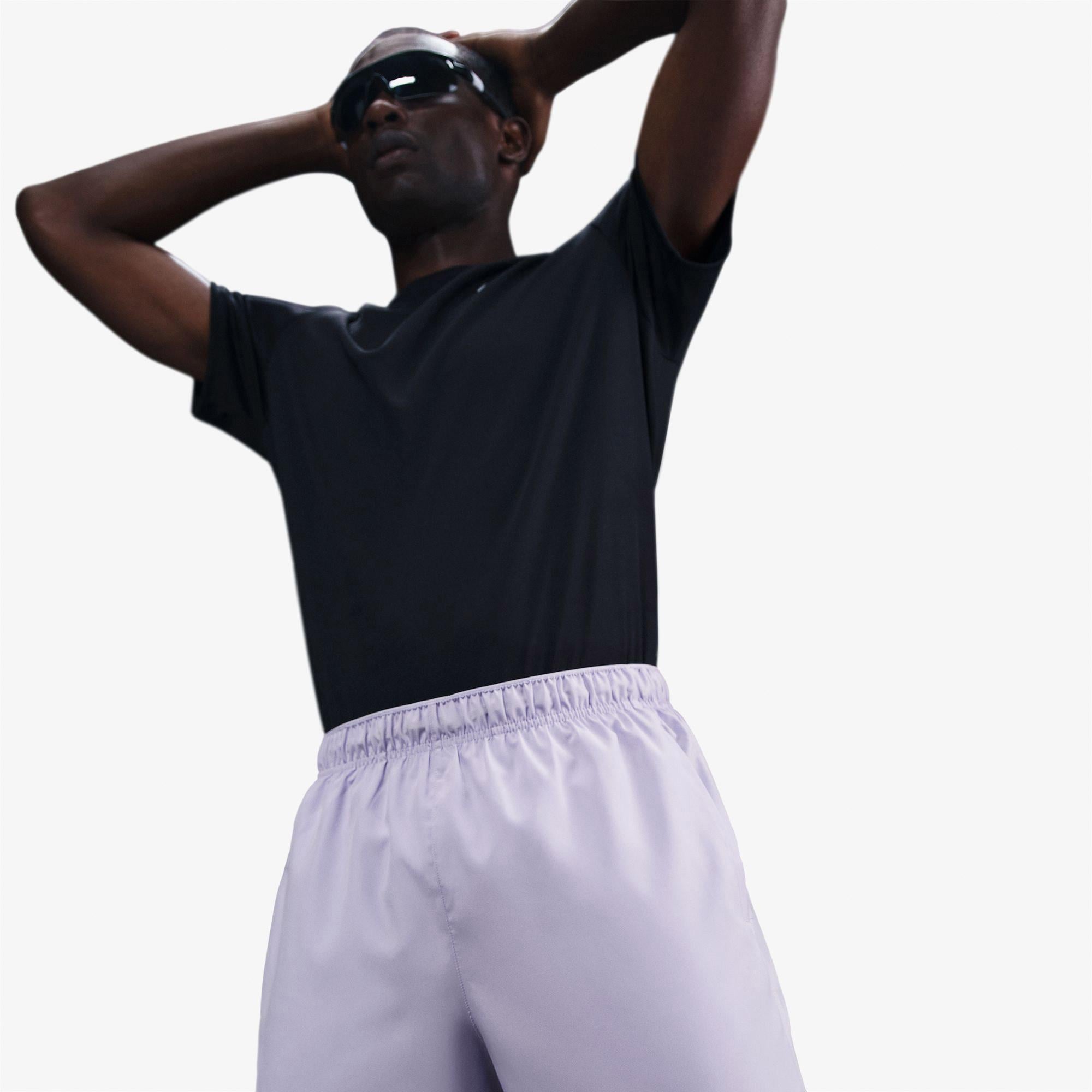 Nike Dri-Fit Challenger 18 cm Erkek Lila Şort