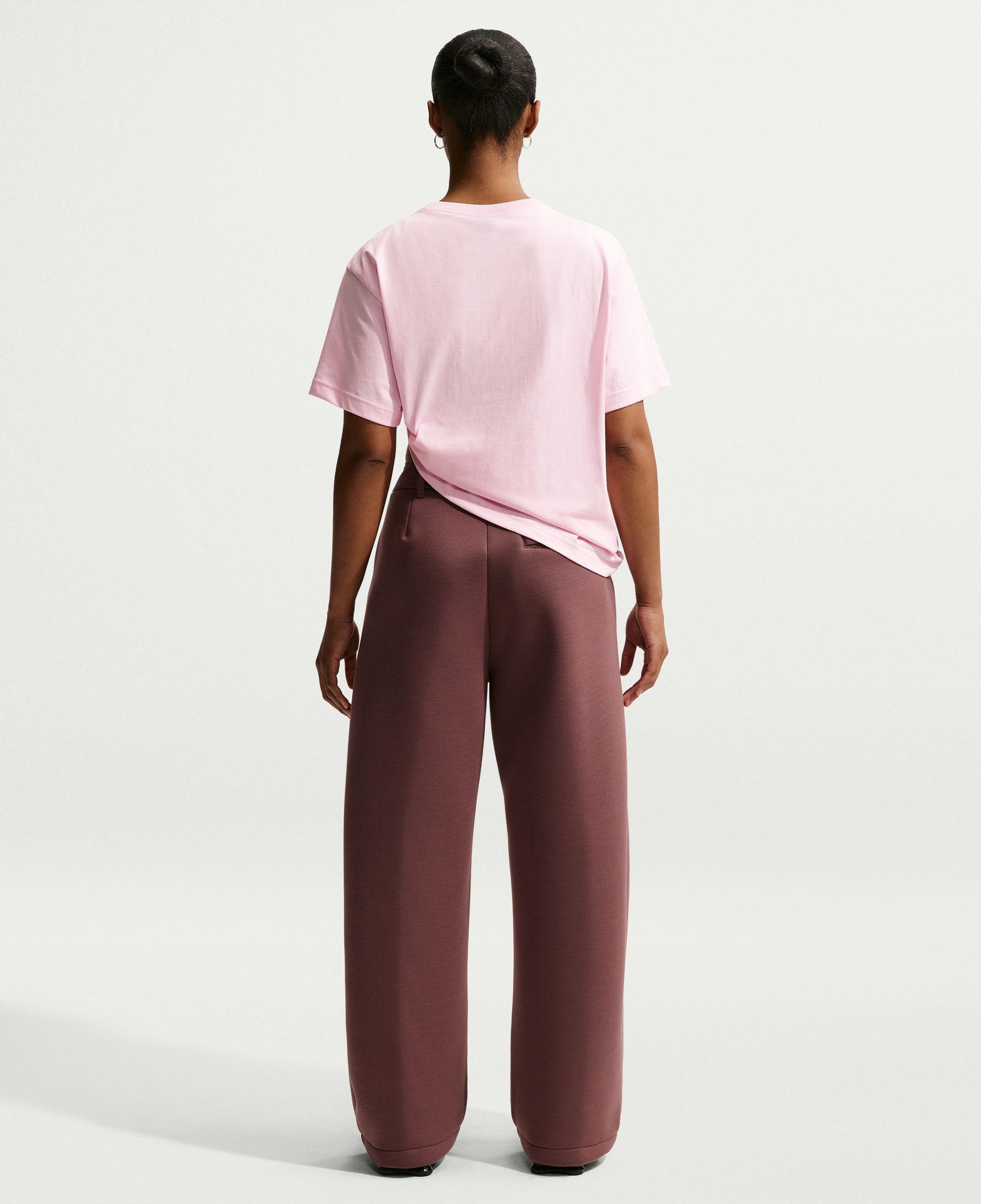 Nike Sportswear Classic Kadın Pembe T-Shirt