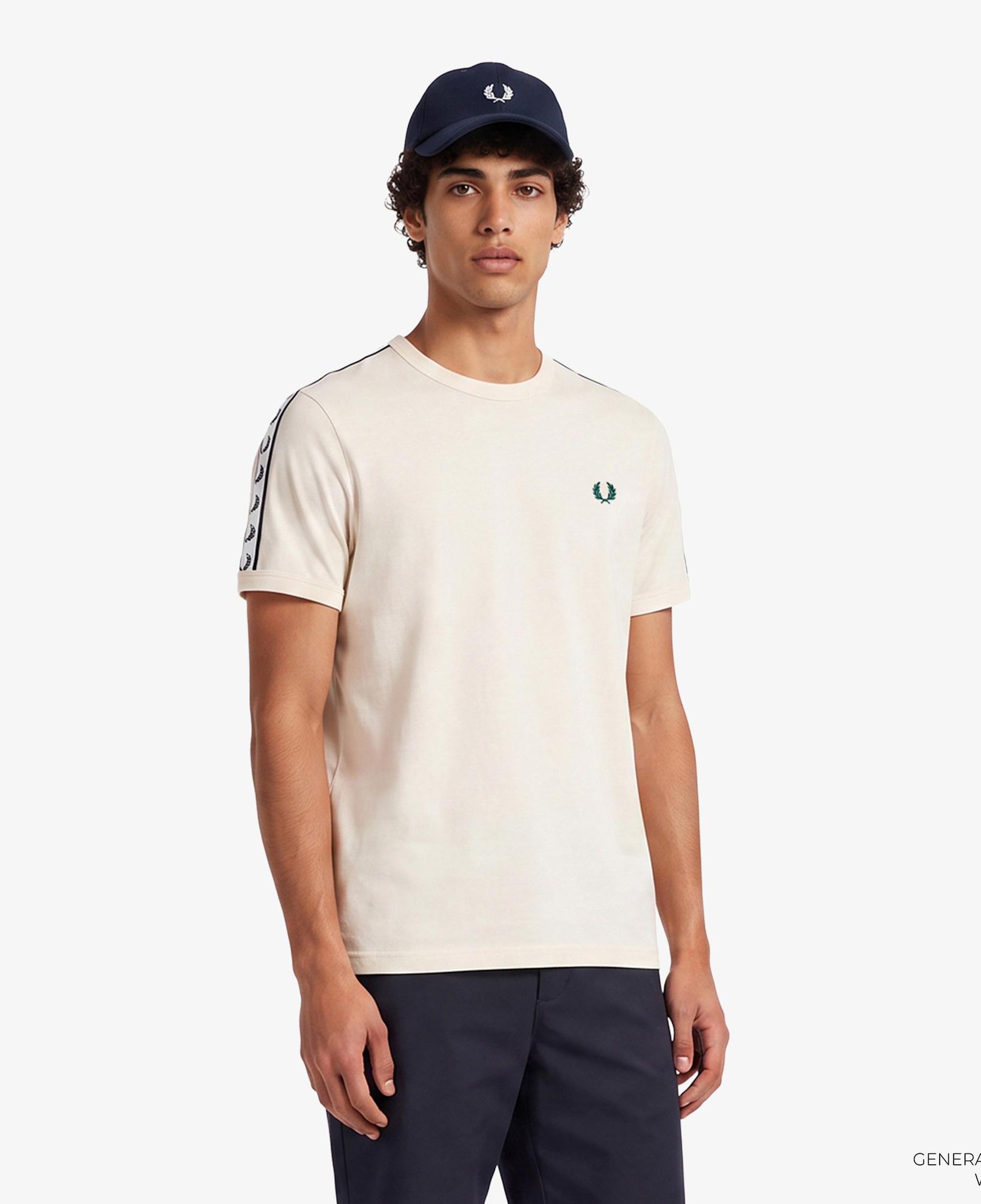 Fred Perry Contrast Tape Ringer Erkek Krem T-Shirt