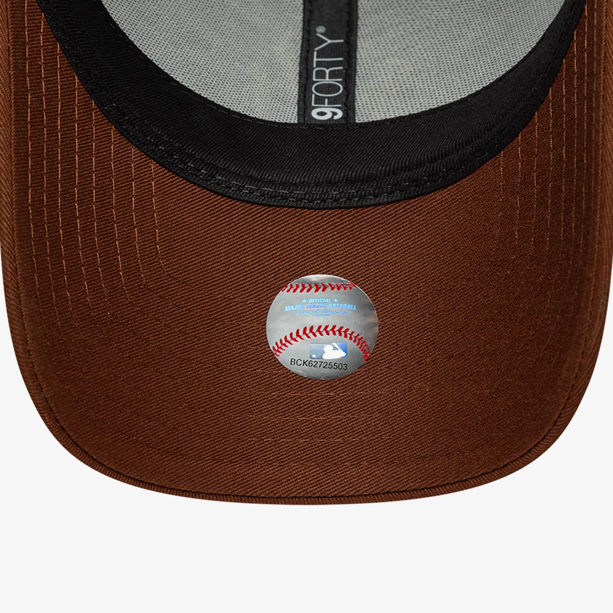 New Era Metallic Logo 9Forty Neyyan Daumtg Kadın Kahverengi Şapka