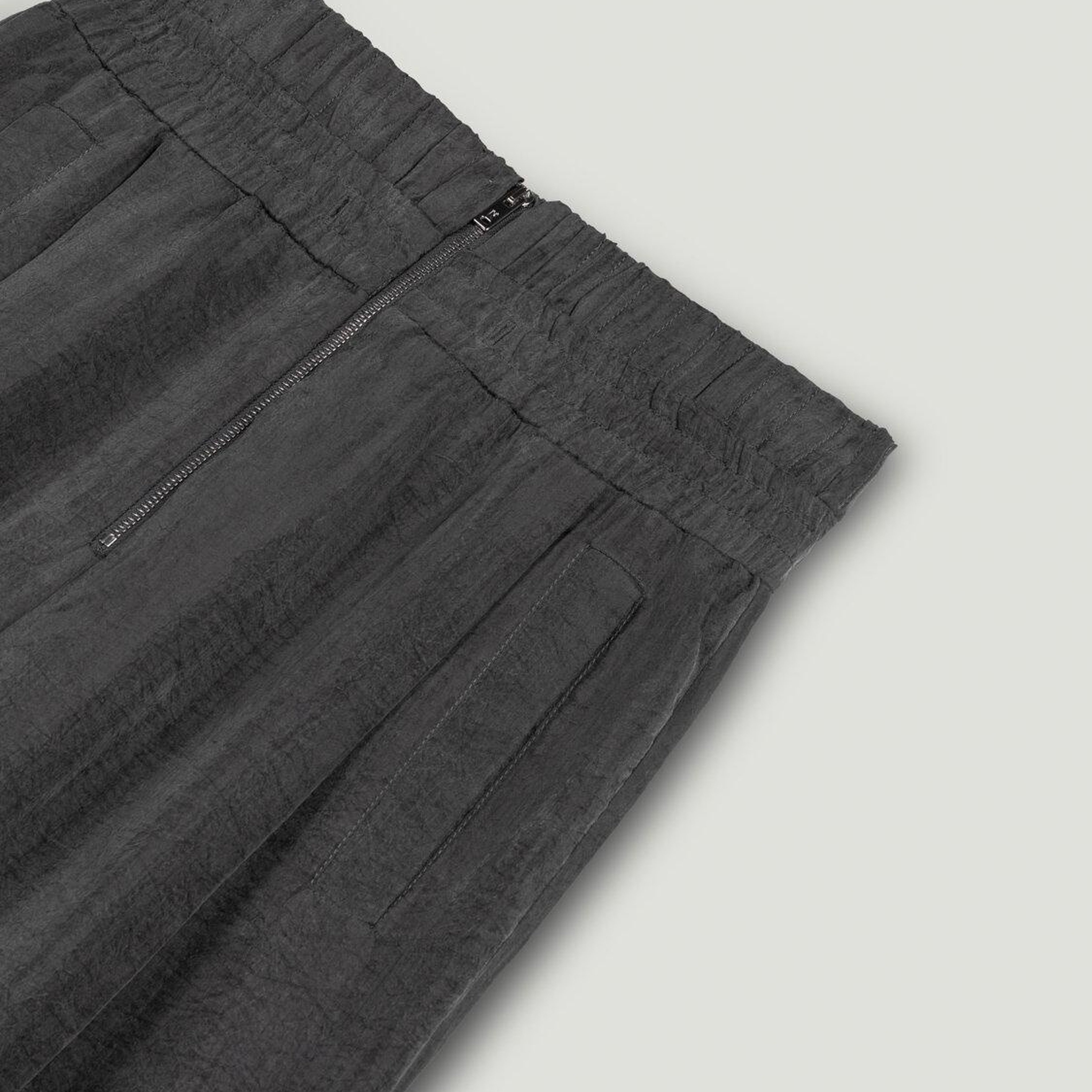 Dökümlü Geniş Paça Pantolon
