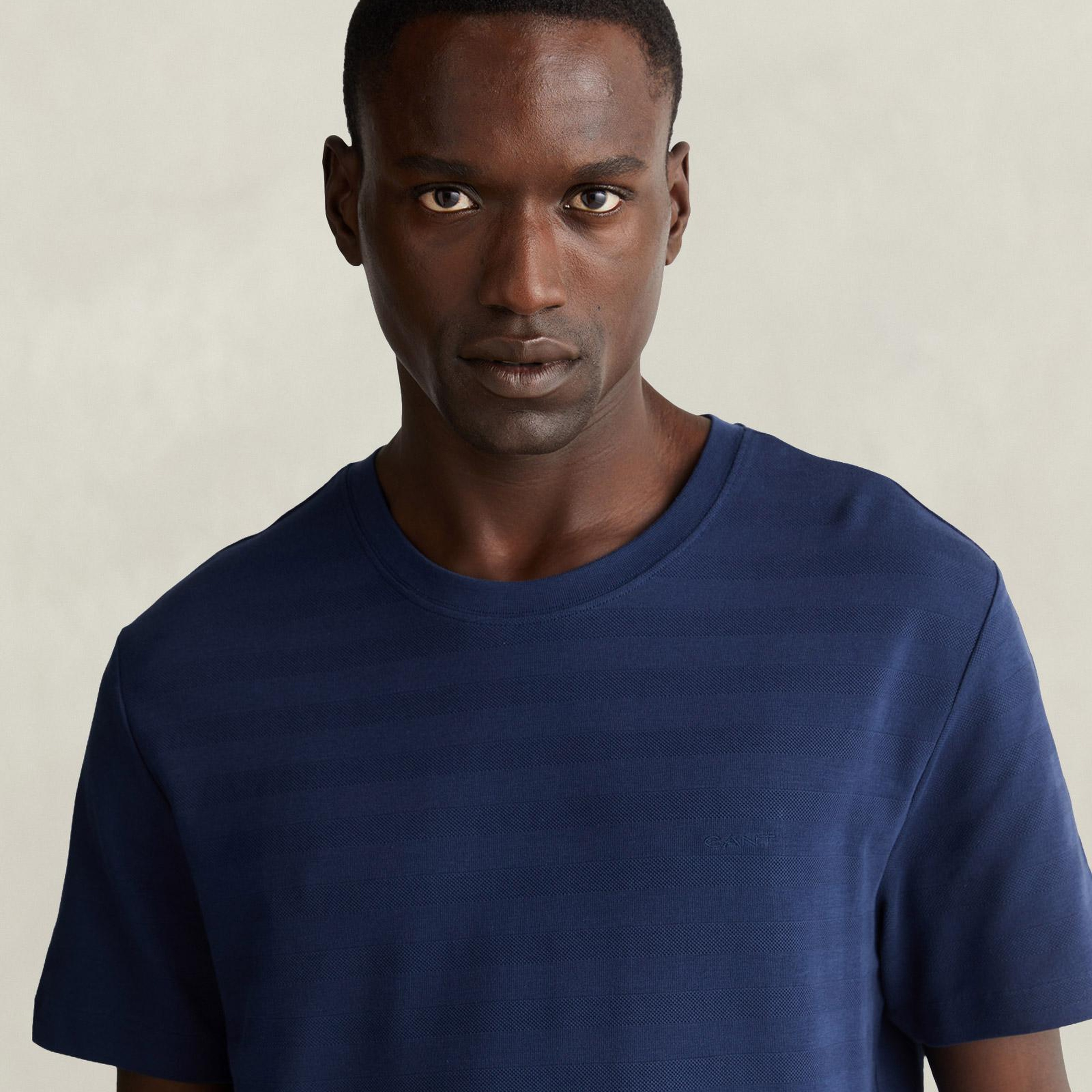 GANT Erkek Lacivert Bisiklet Yaka Regular Fit T-Shirt