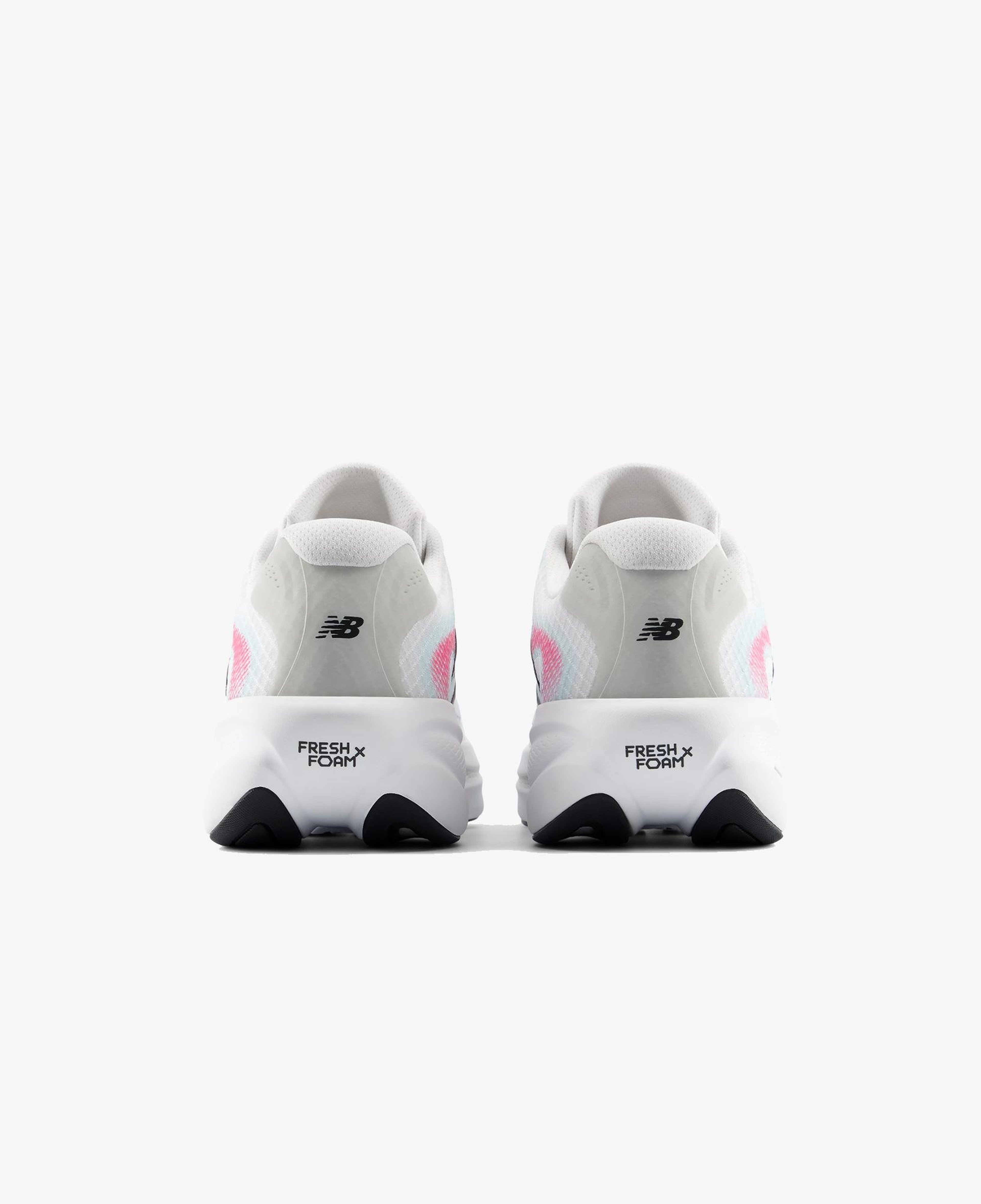 New Balance Ellipse Kadın Beyaz Koşu Ayakkabısı