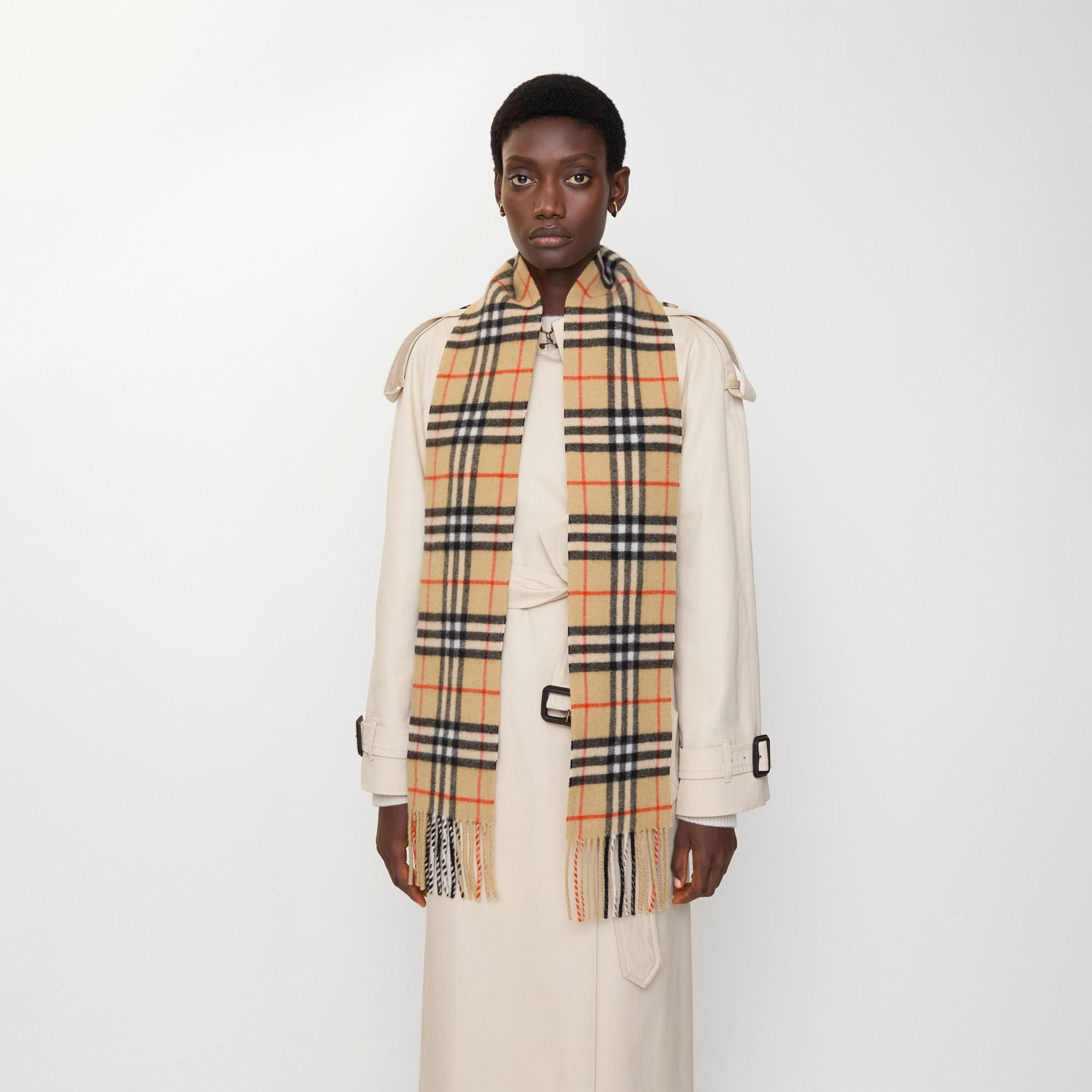 Burberry Narrow Check Cashmere Kadın Bej Atkı