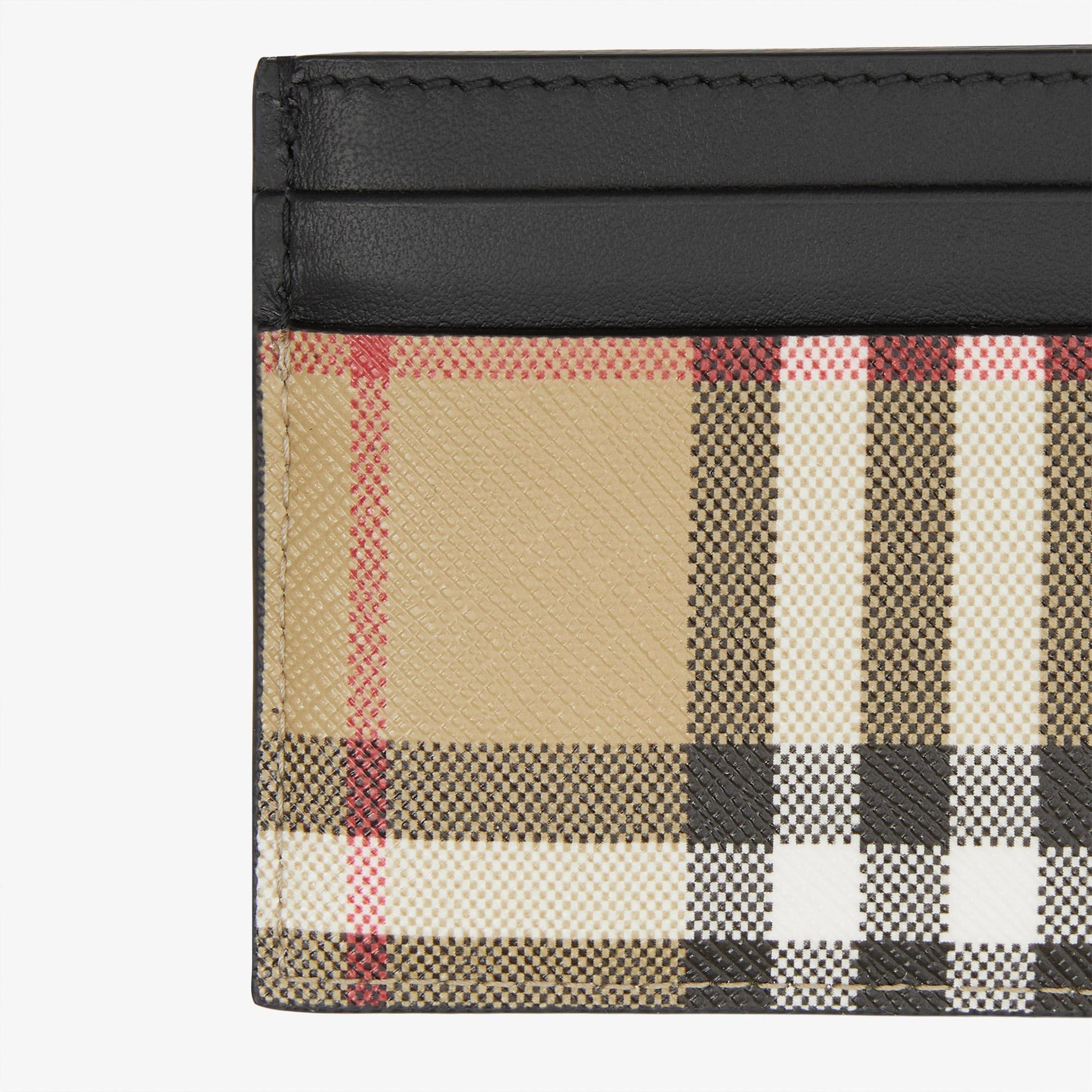 Burberry Sandon Clf Vintage And Leather Kadın Bej Kartlık