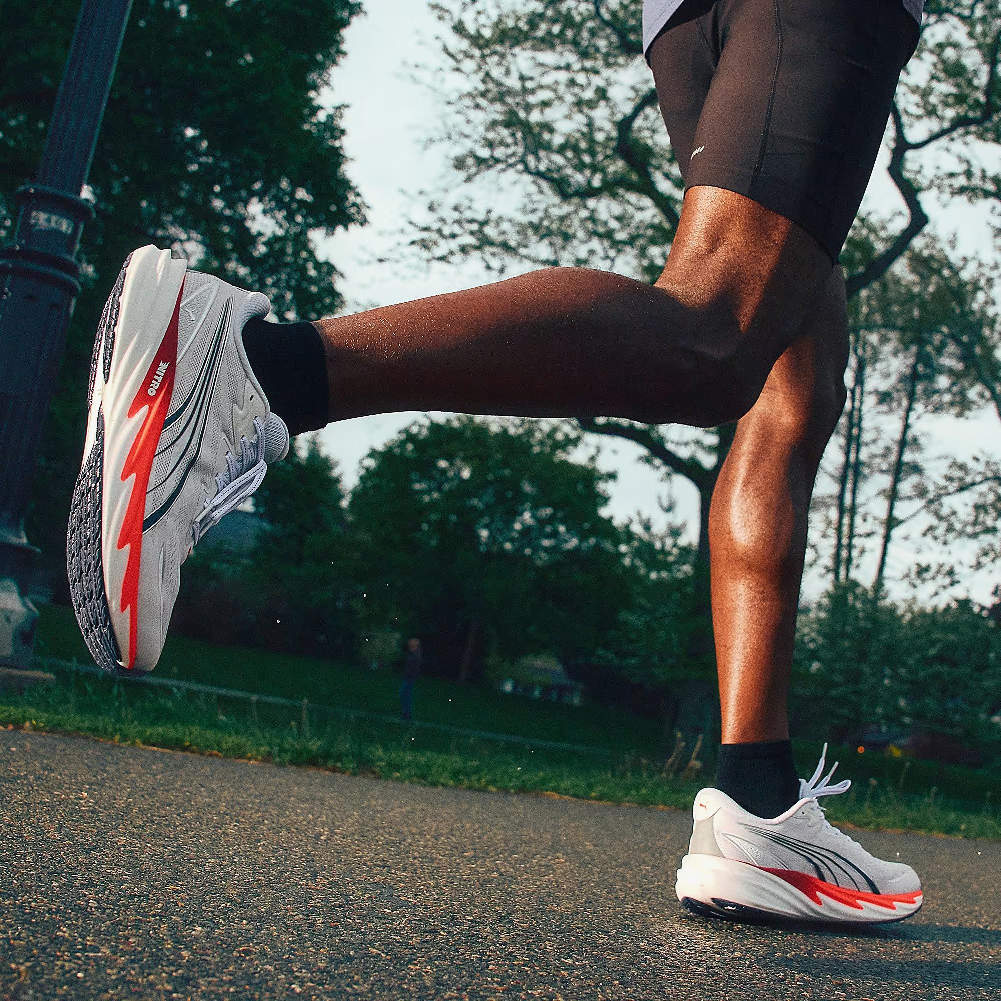 Puma Velocity Nitro Erkek Beyaz Koşu Ayakkabısı