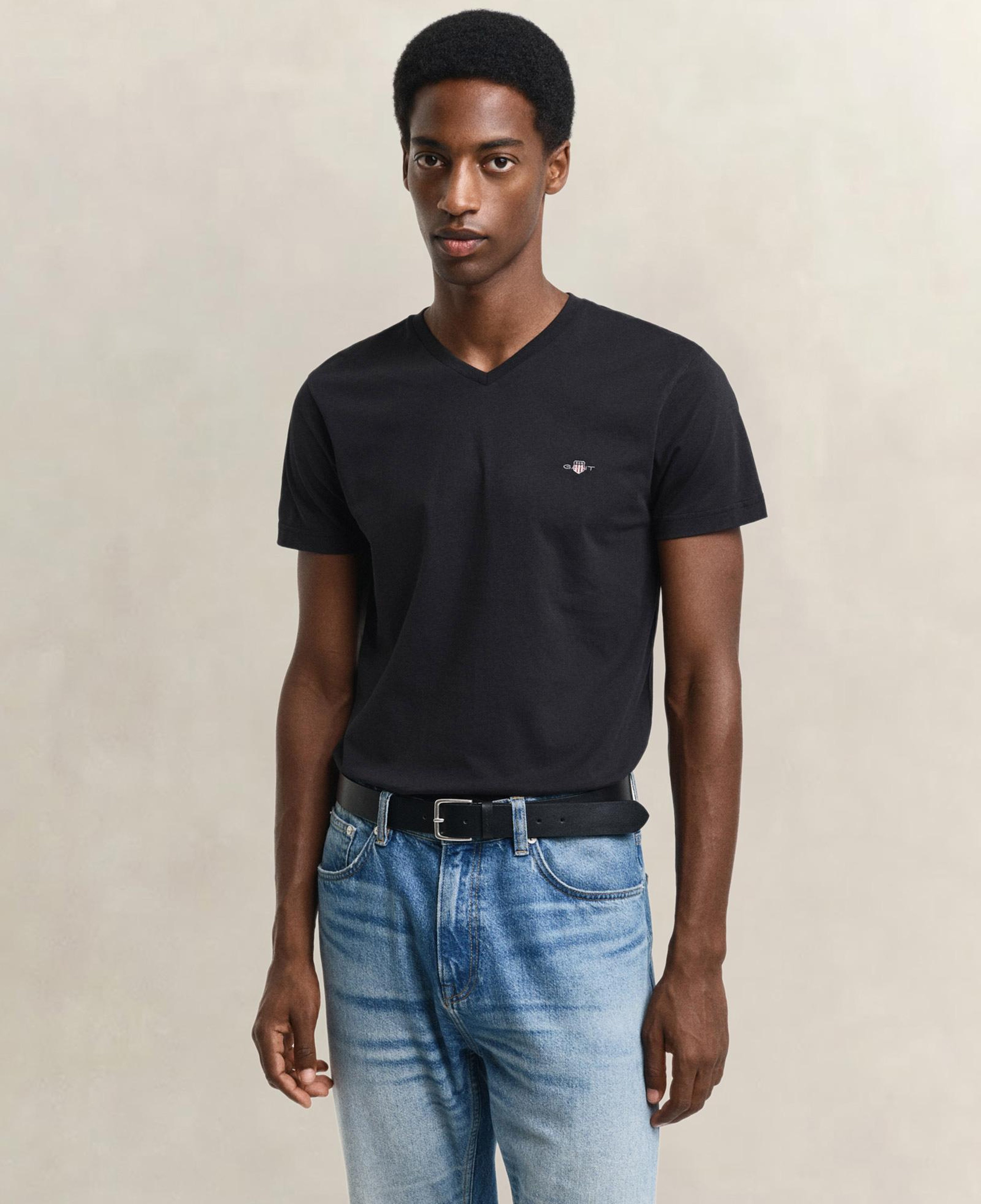 GANT Erkek Siyah Slim Fit V Yaka T-Shirt