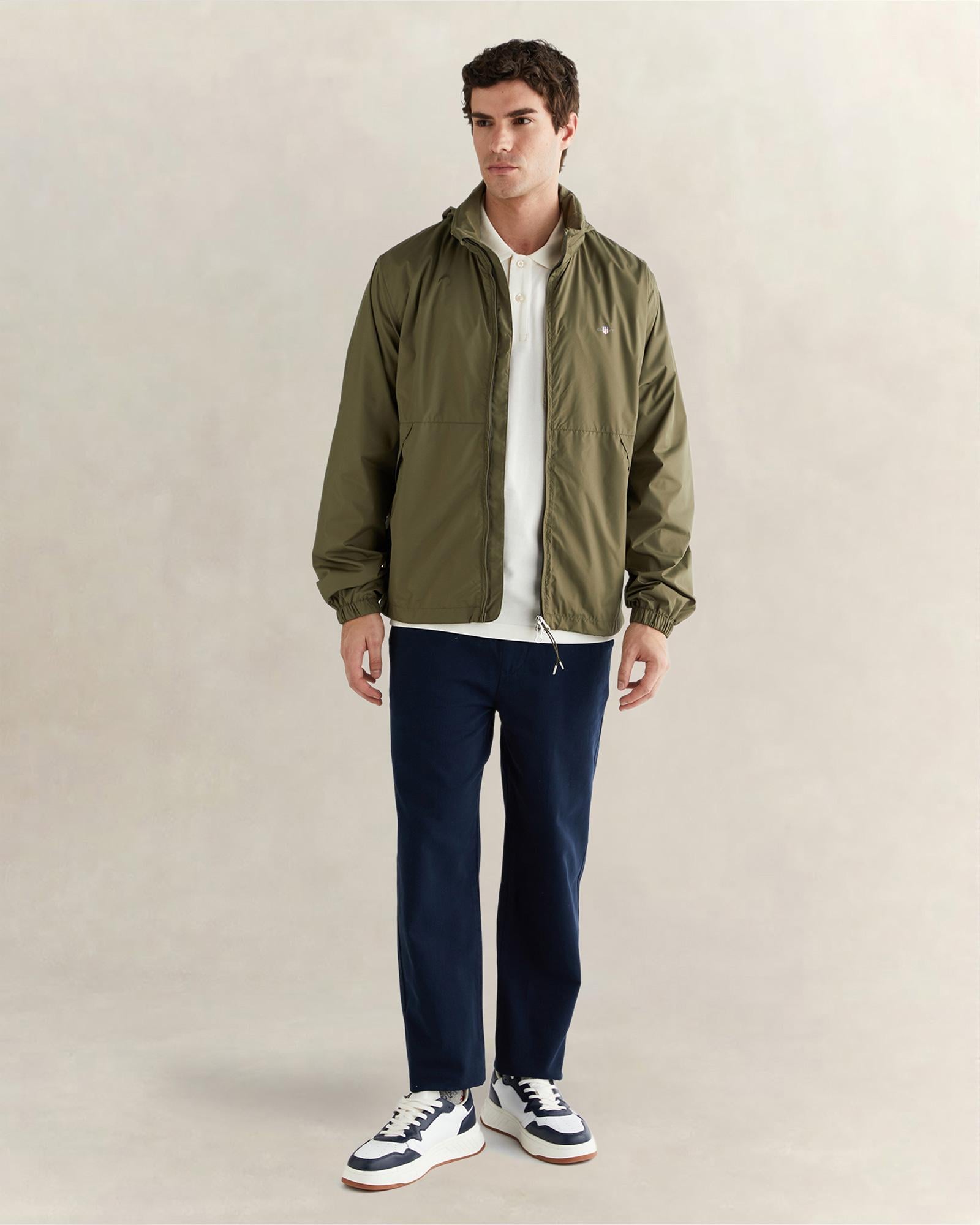 GANT Erkek Yeşil Regular Fit Kapüşonlu Rüzgarlık