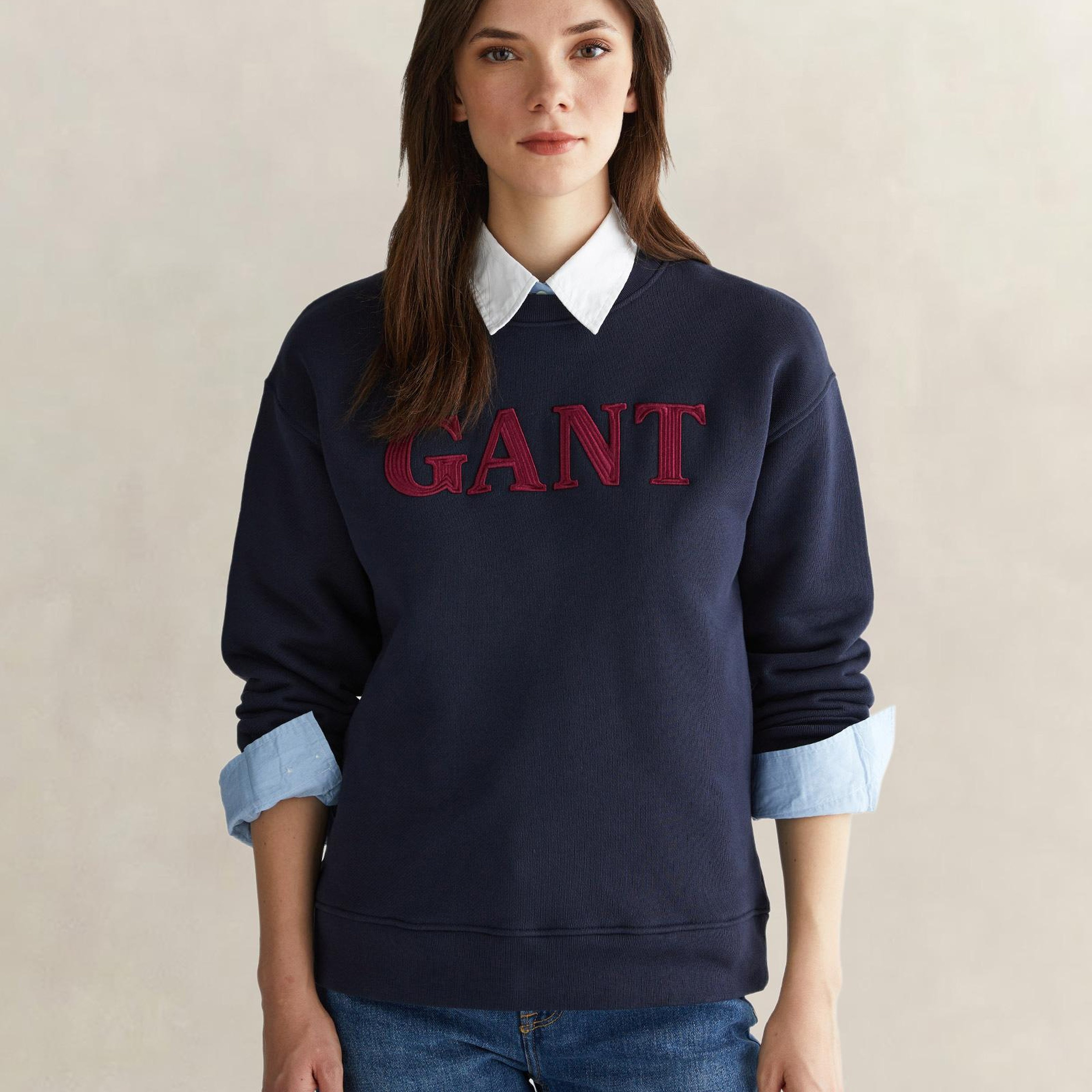 GANT Kadın Lacivert Relaxed Fit Bisiklet Yaka Sweatshirt