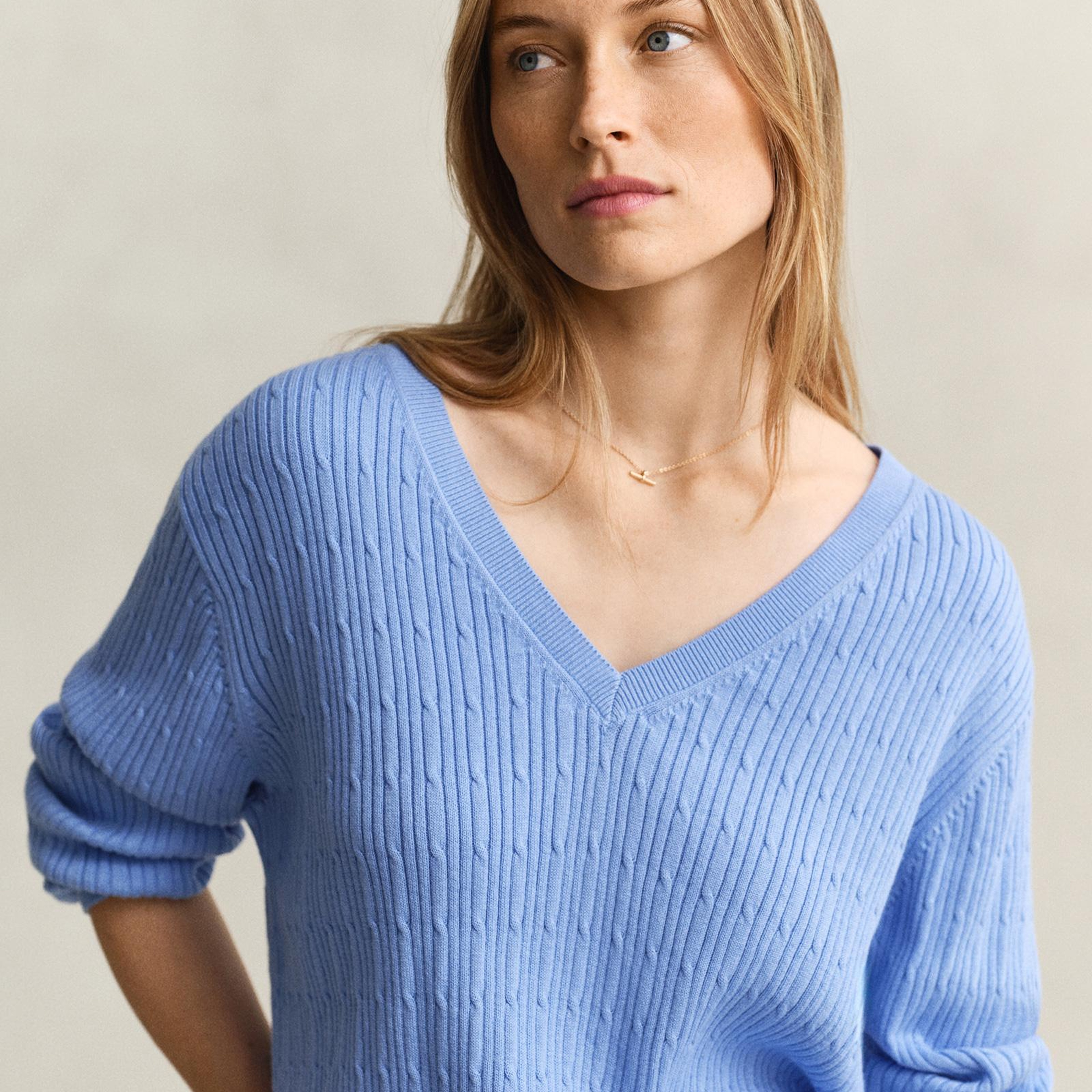 GANT Kadın Mavi Regular Fit V Yaka Kazak