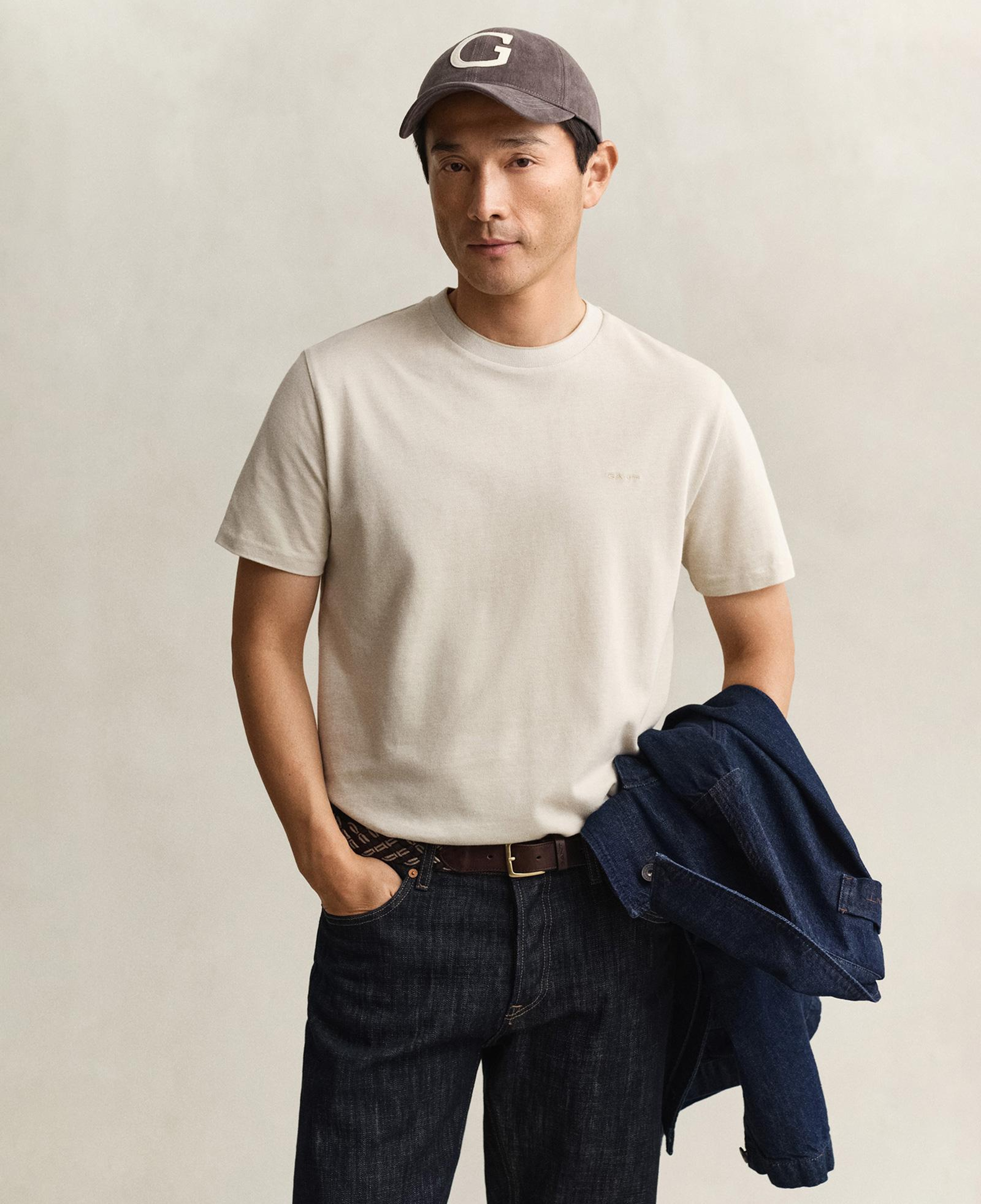 GANT Erkek Bej Bisiklet Yaka Regular Fit T-Shirt