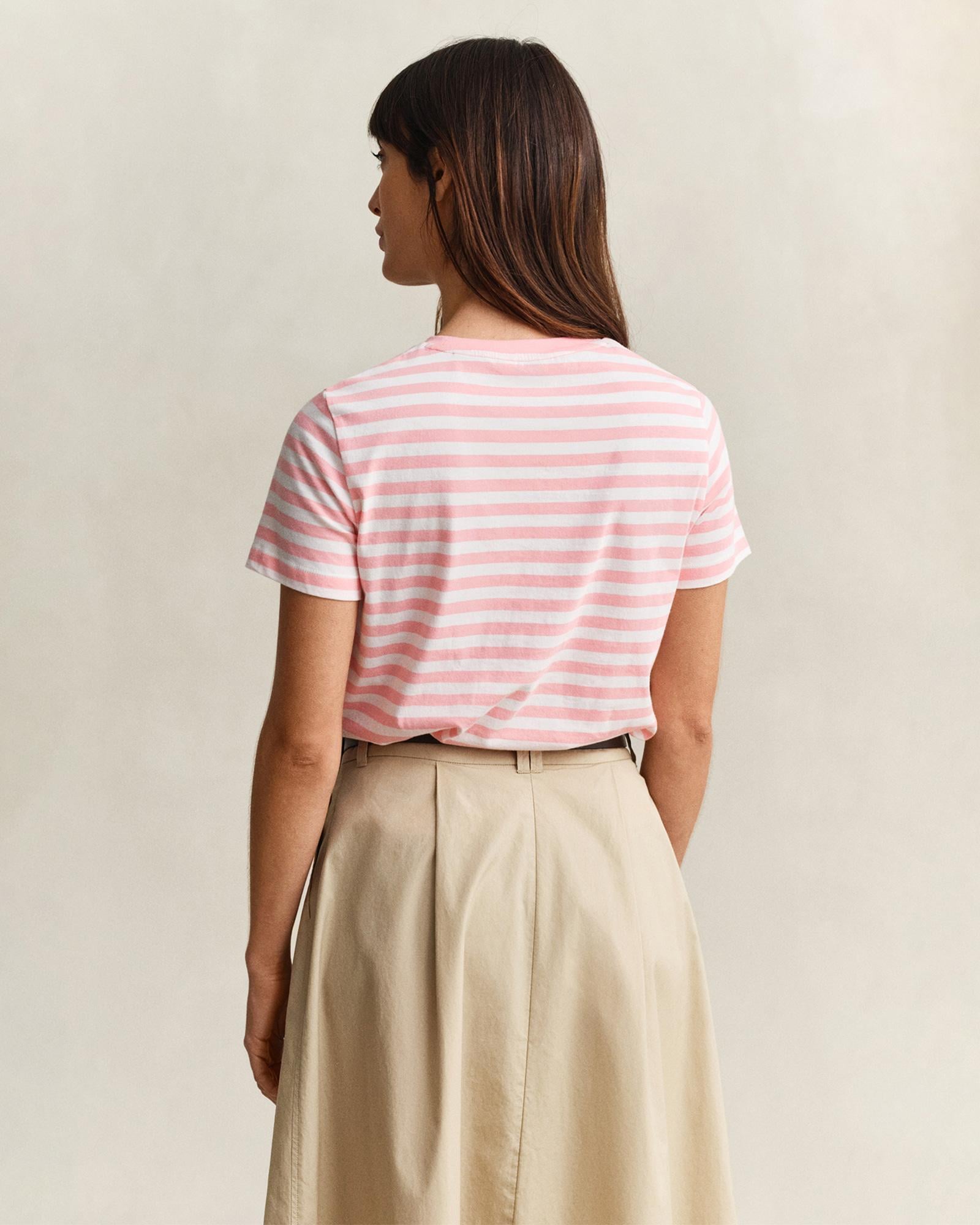 GANT Kadın Pembe Bisiklet Yaka Regular Fit Çizgili T-Shirt