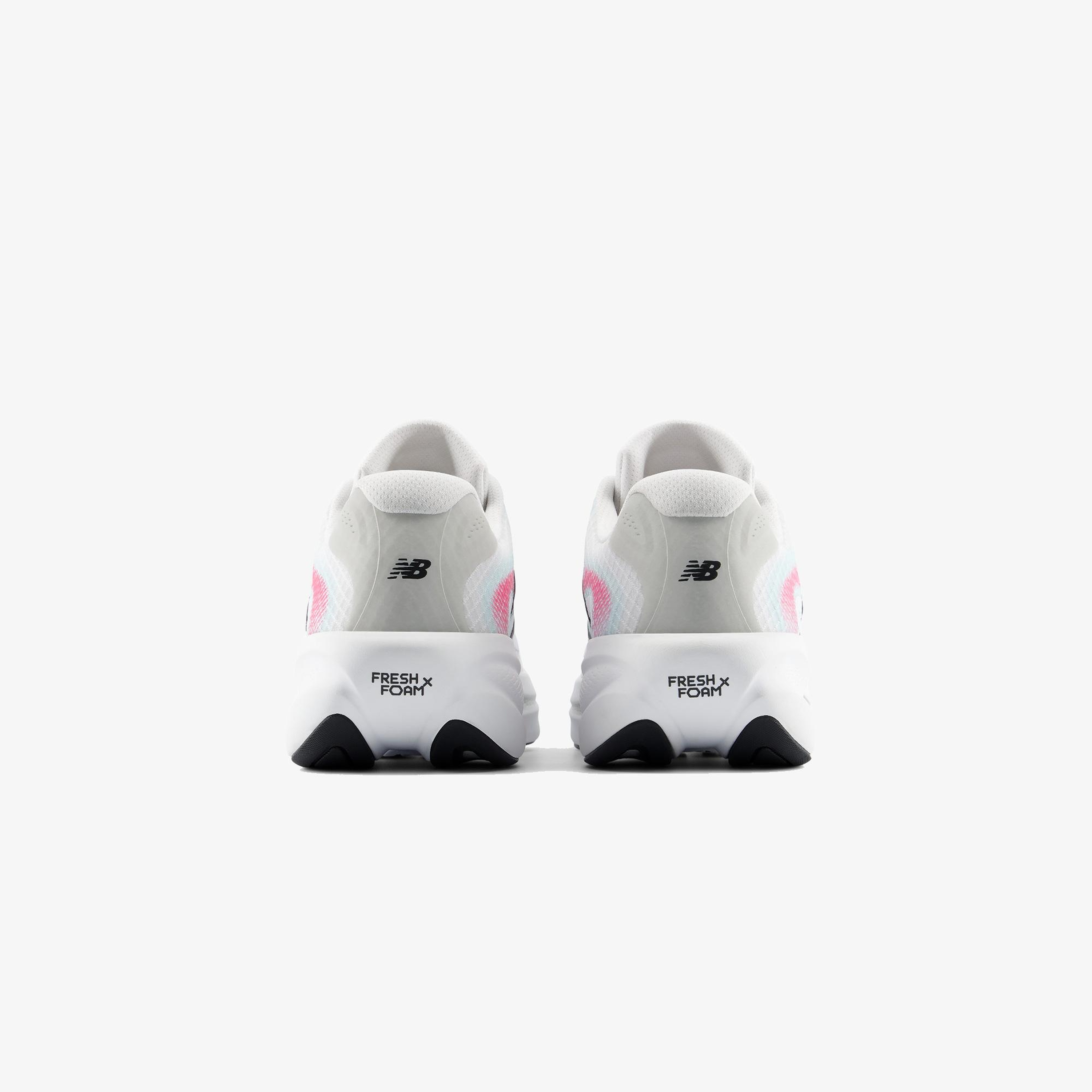 New Balance Ellipse Kadın Beyaz Koşu Ayakkabısı