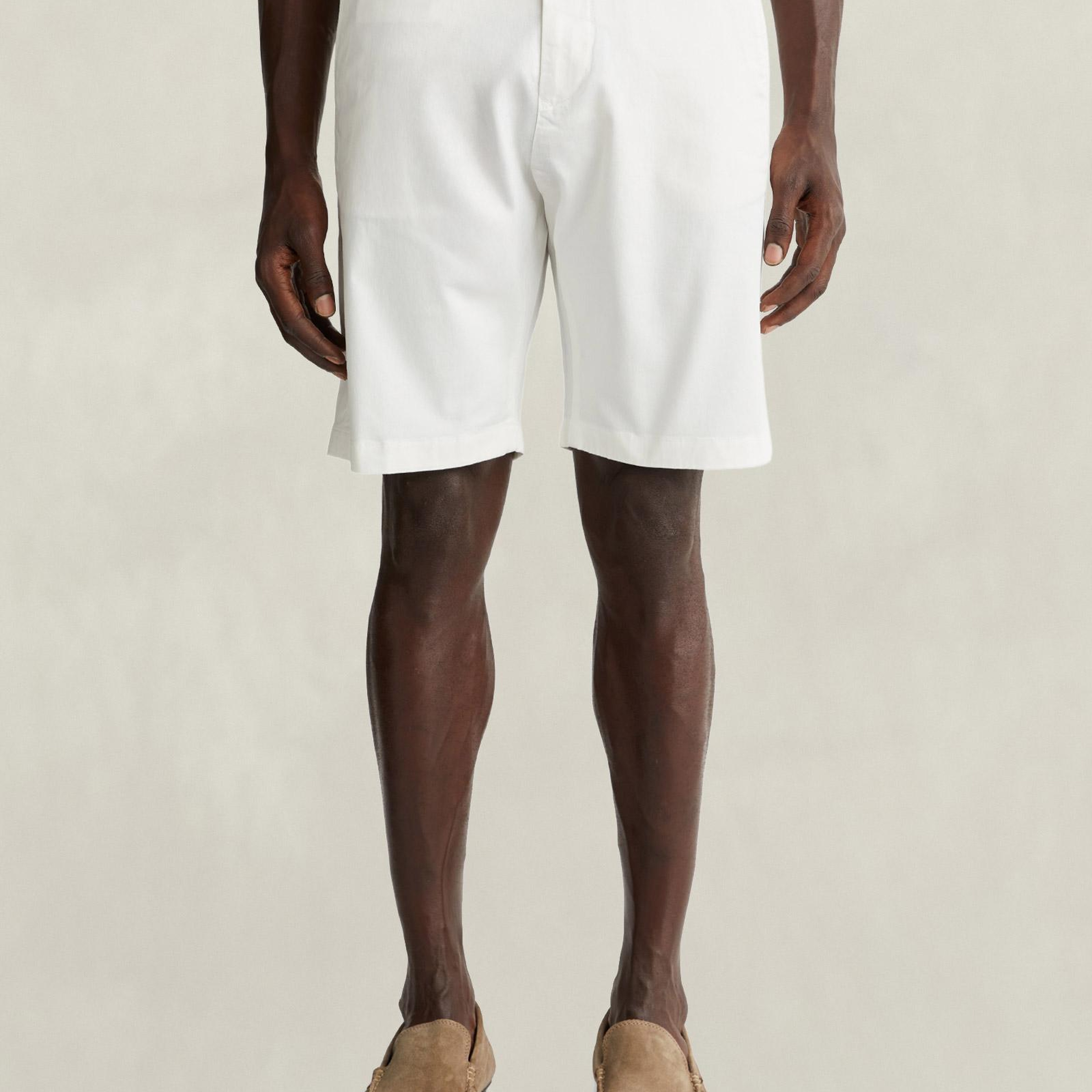 GANT Erkek Beyaz Relaxed Fit Chino Şort