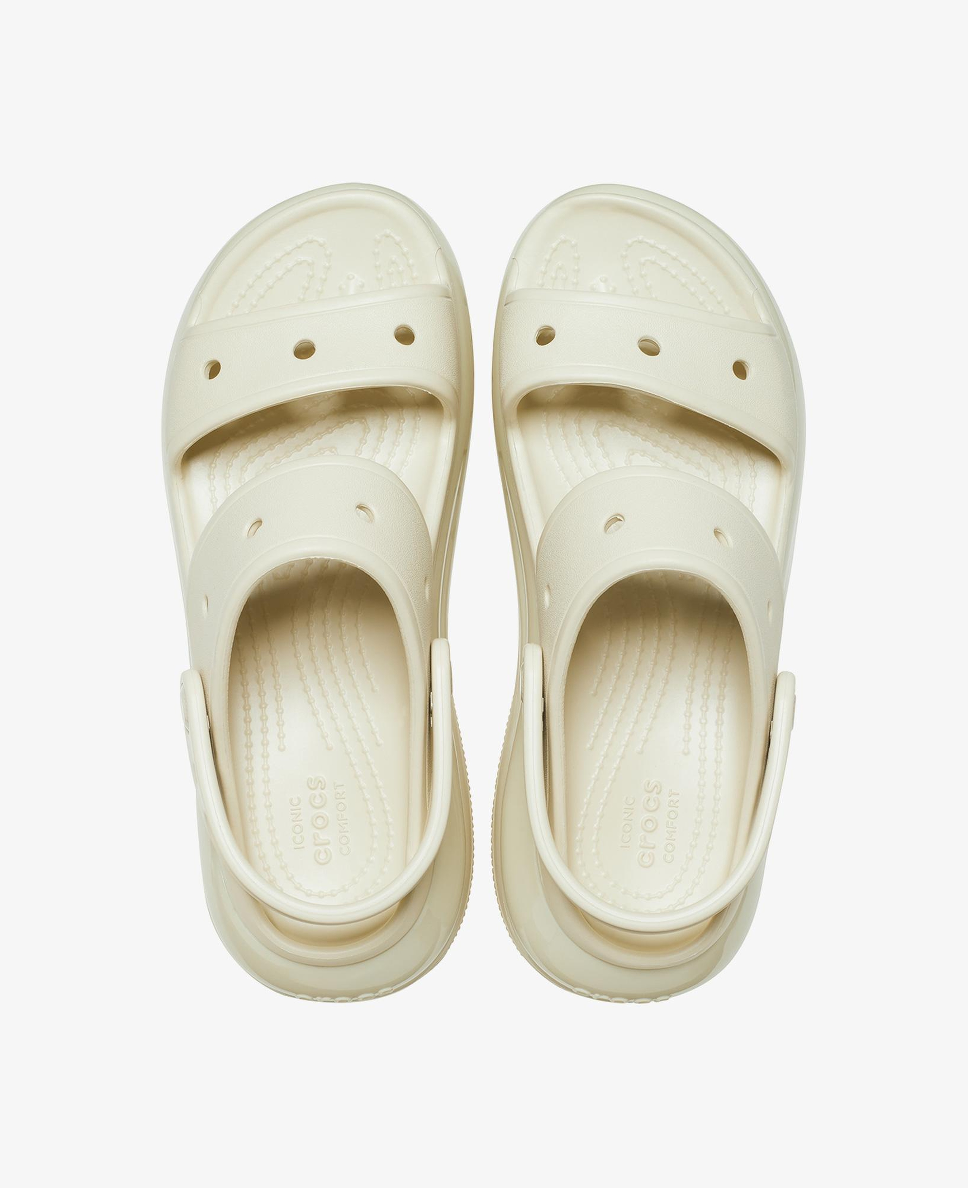 Crocs Classic Mega Crush Kadın Krem Sandalet