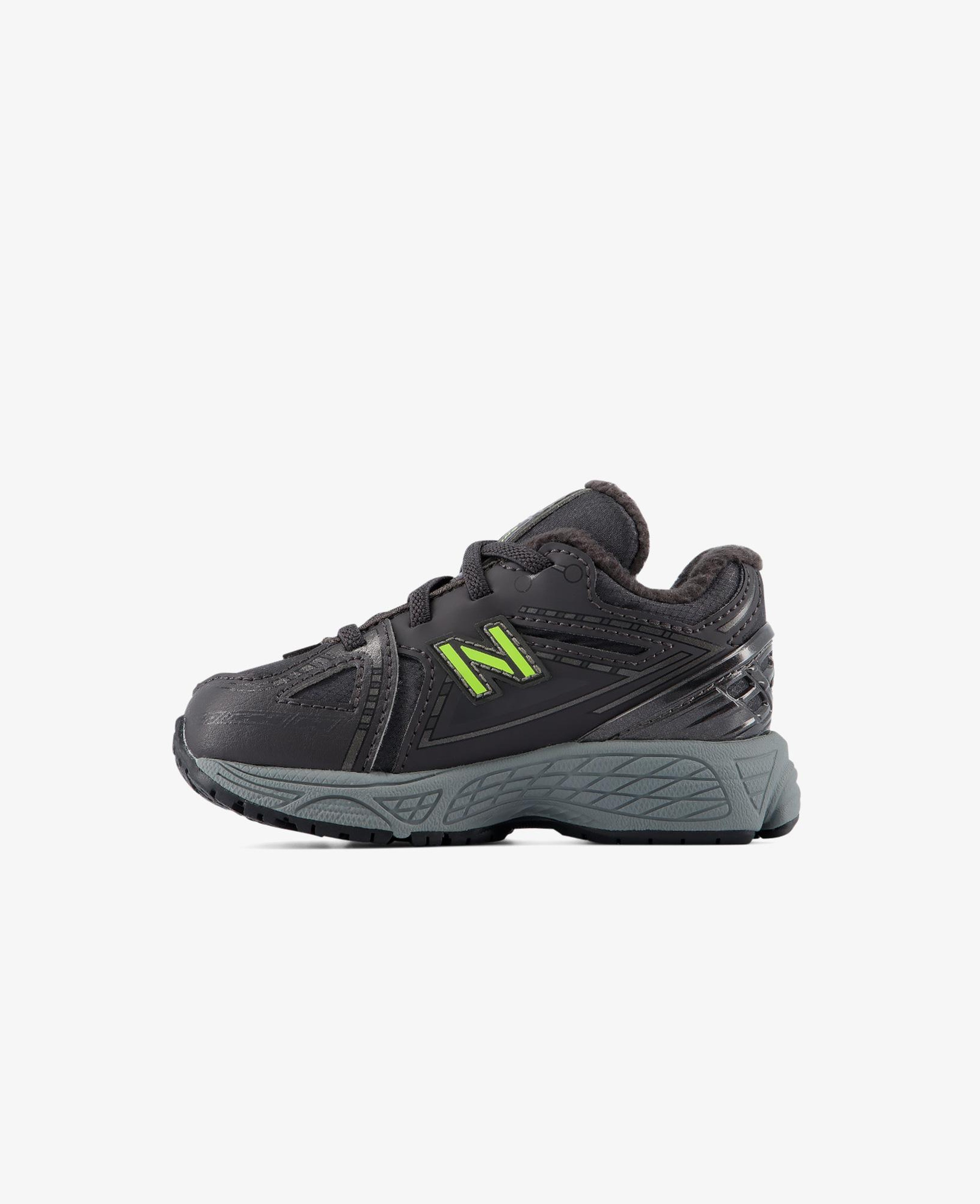 New Balance 1906 Çocuk Gri Spor Ayakkabı