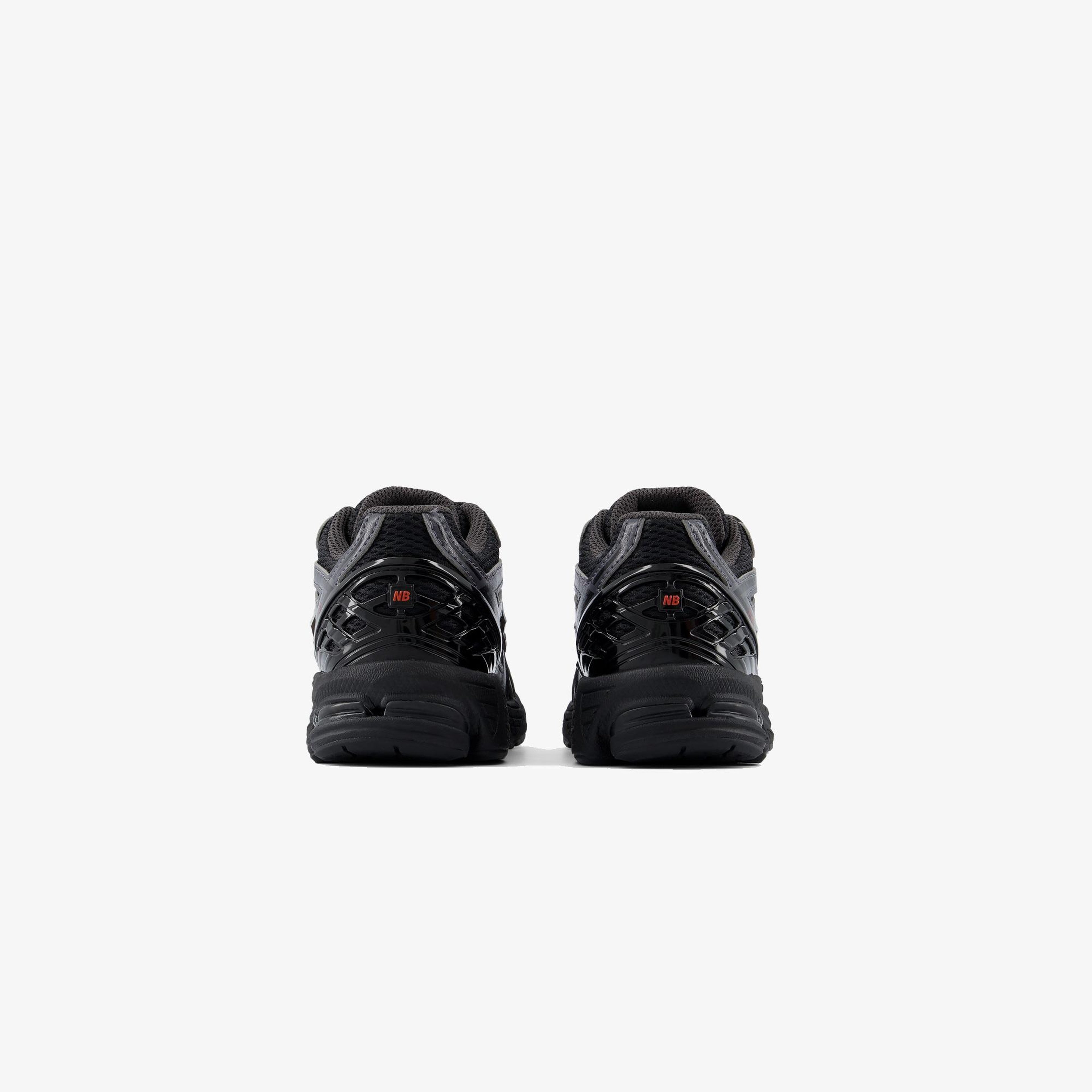 New Balance 1906 Çocuk Siyah Spor Ayakkabı