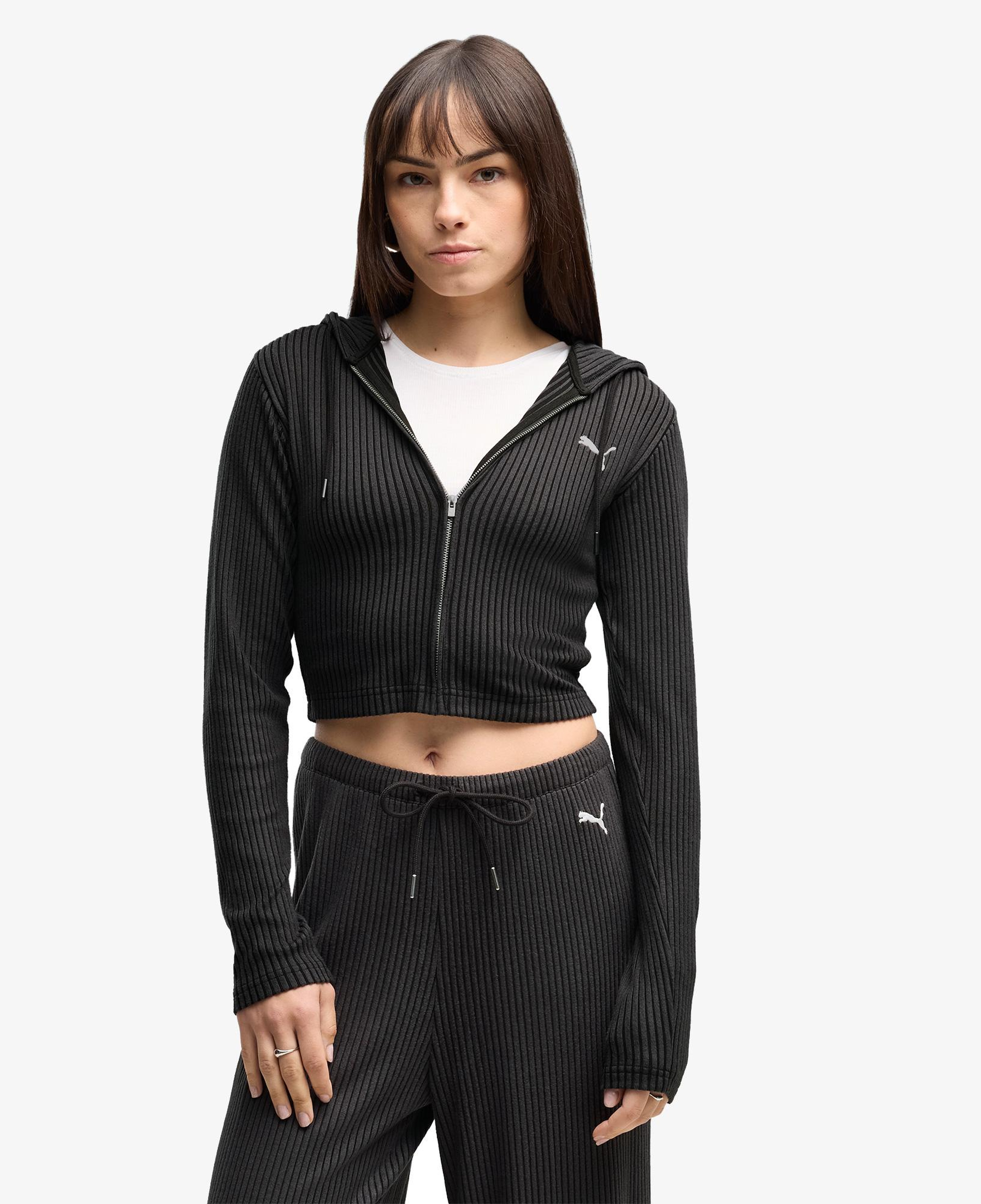 Puma Essential Ribbed Kadın Siyah Sweatshirt