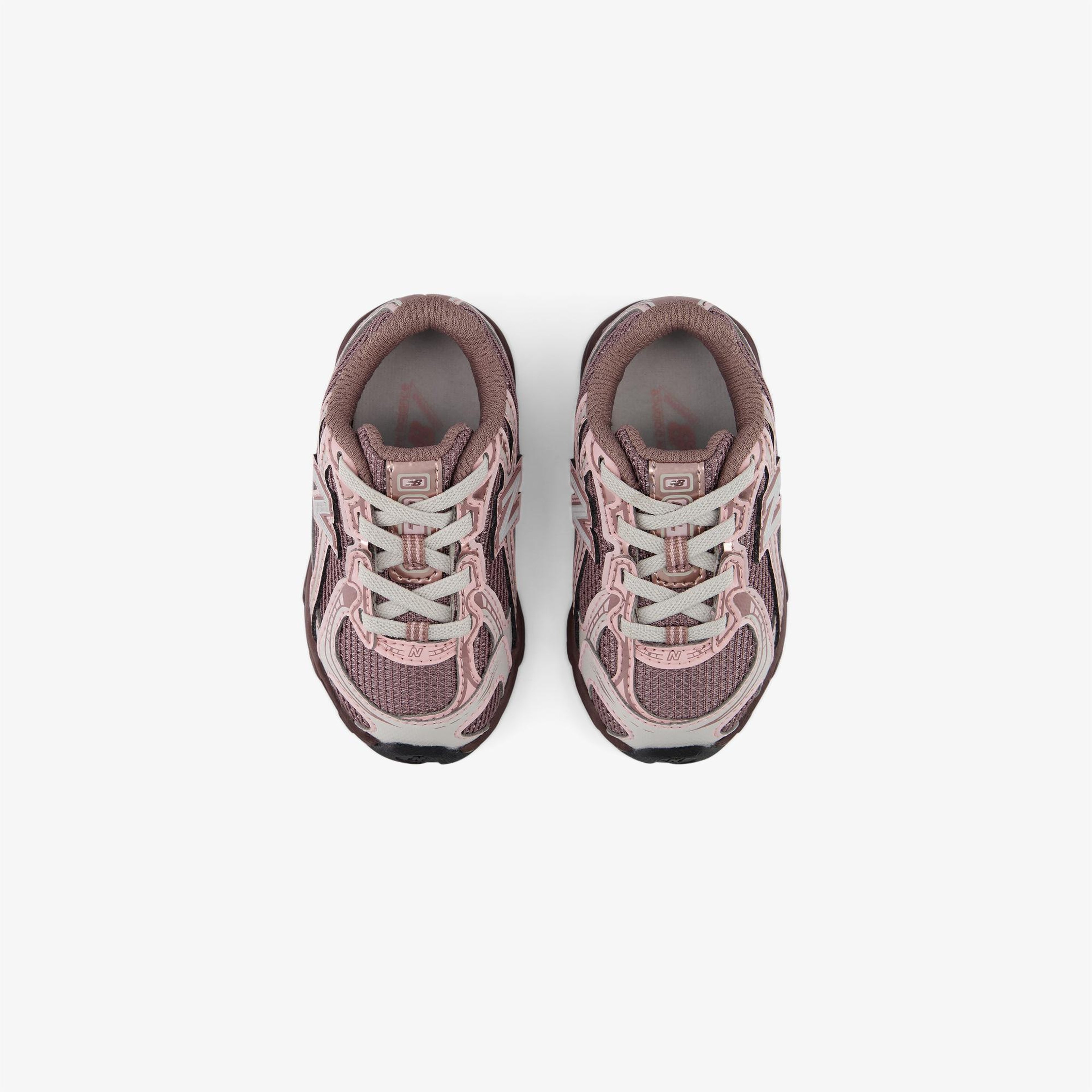 New Balance 740 Çocuk Pembe Spor Ayakkabı