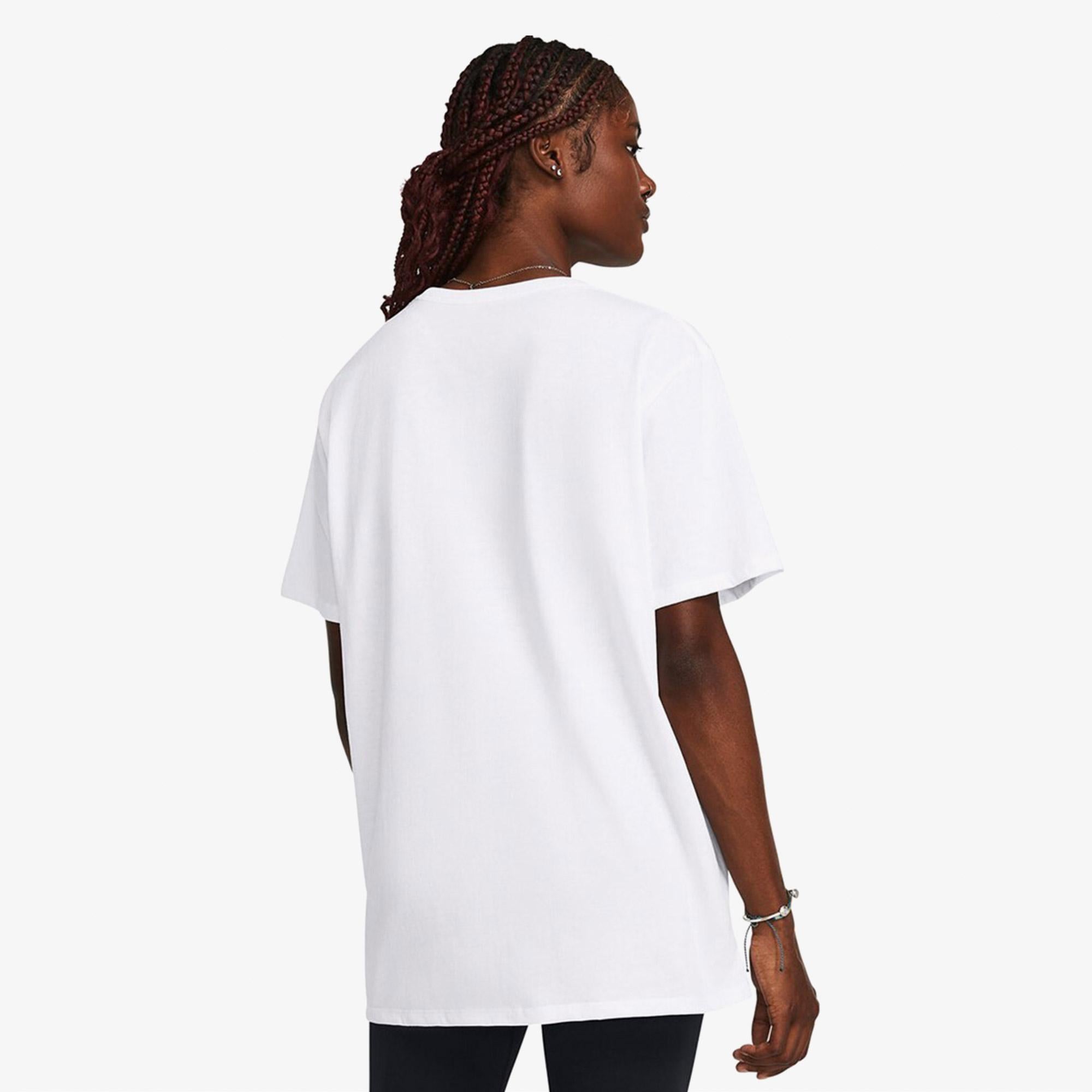 Under Armour Campus Oversize Kadın Beyaz T-Shirt