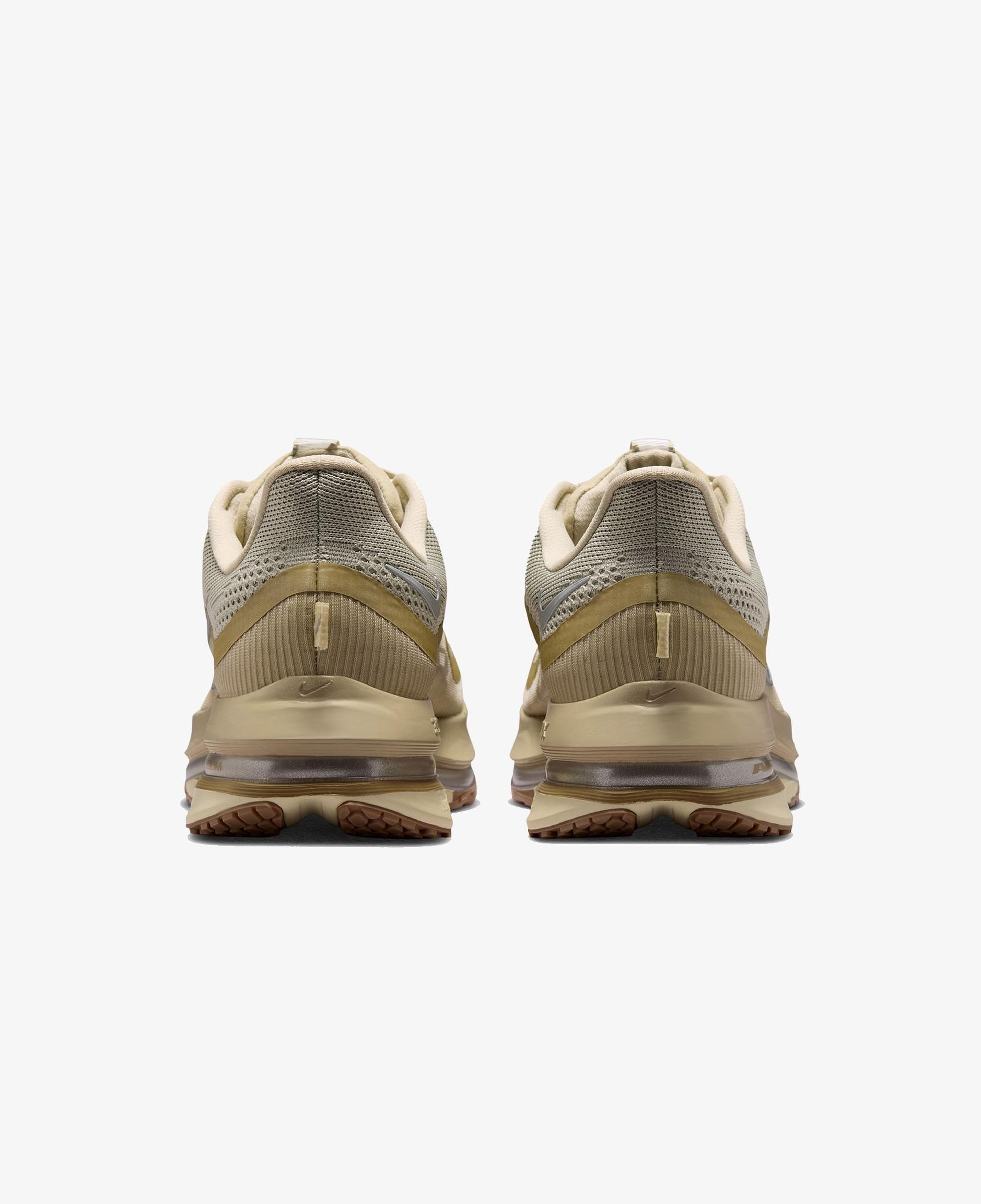 Nike Pegasus Premium Erkek Bej Koşu Ayakkabısı