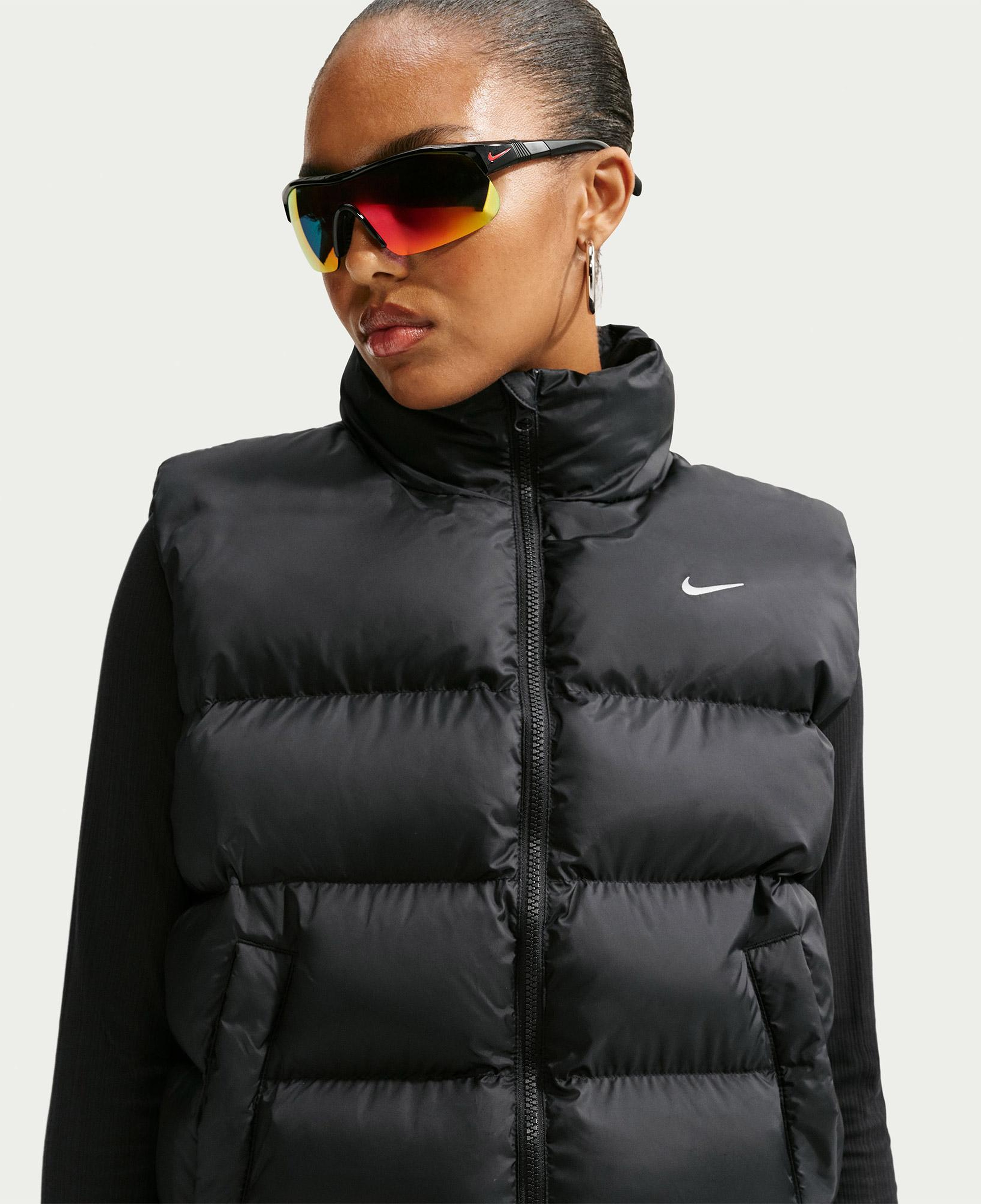 Nike Classic Therma-Fit Kadın Siyah Yelek