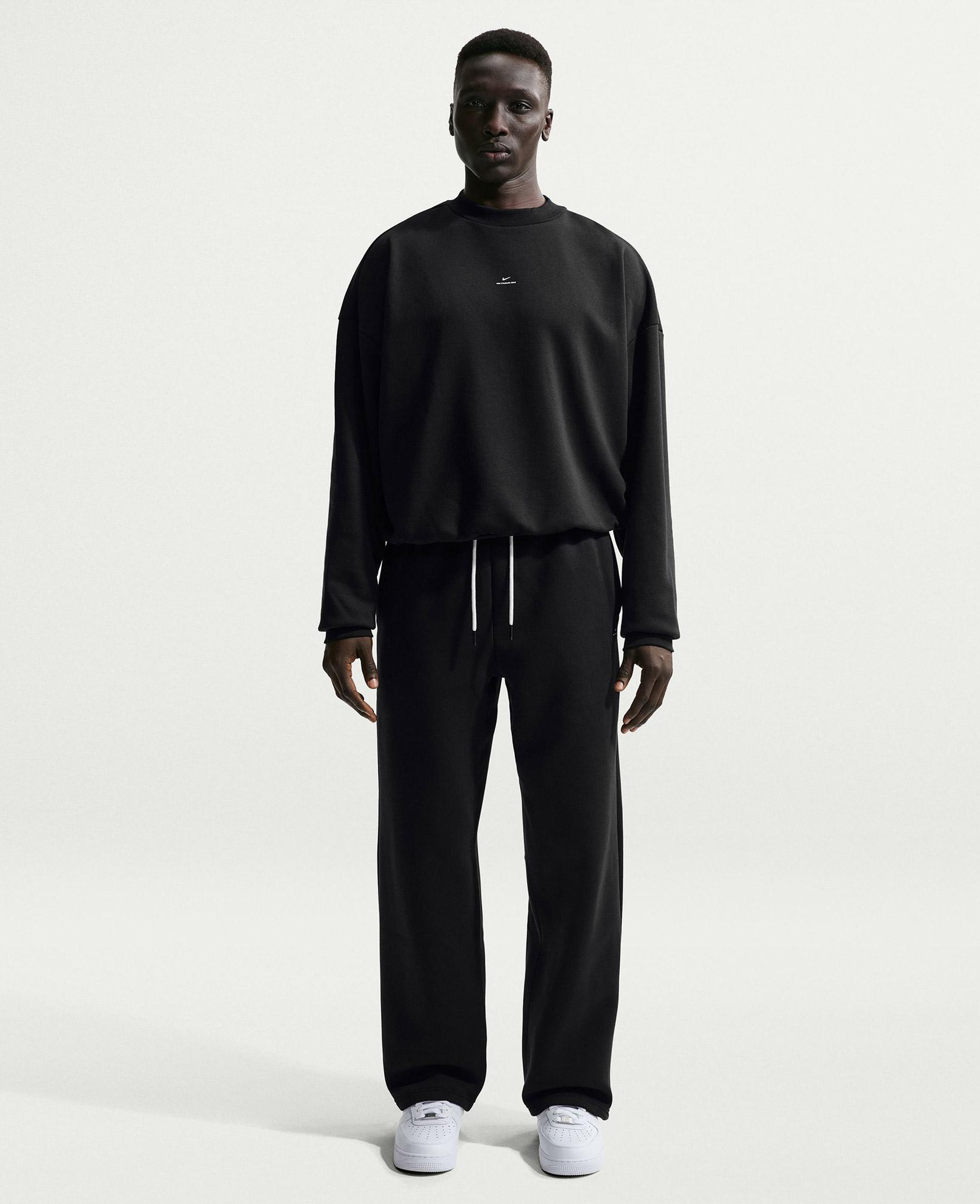 Nike Therma-Fit Standard Issue Crew Erkek Siyah Sweatshirt