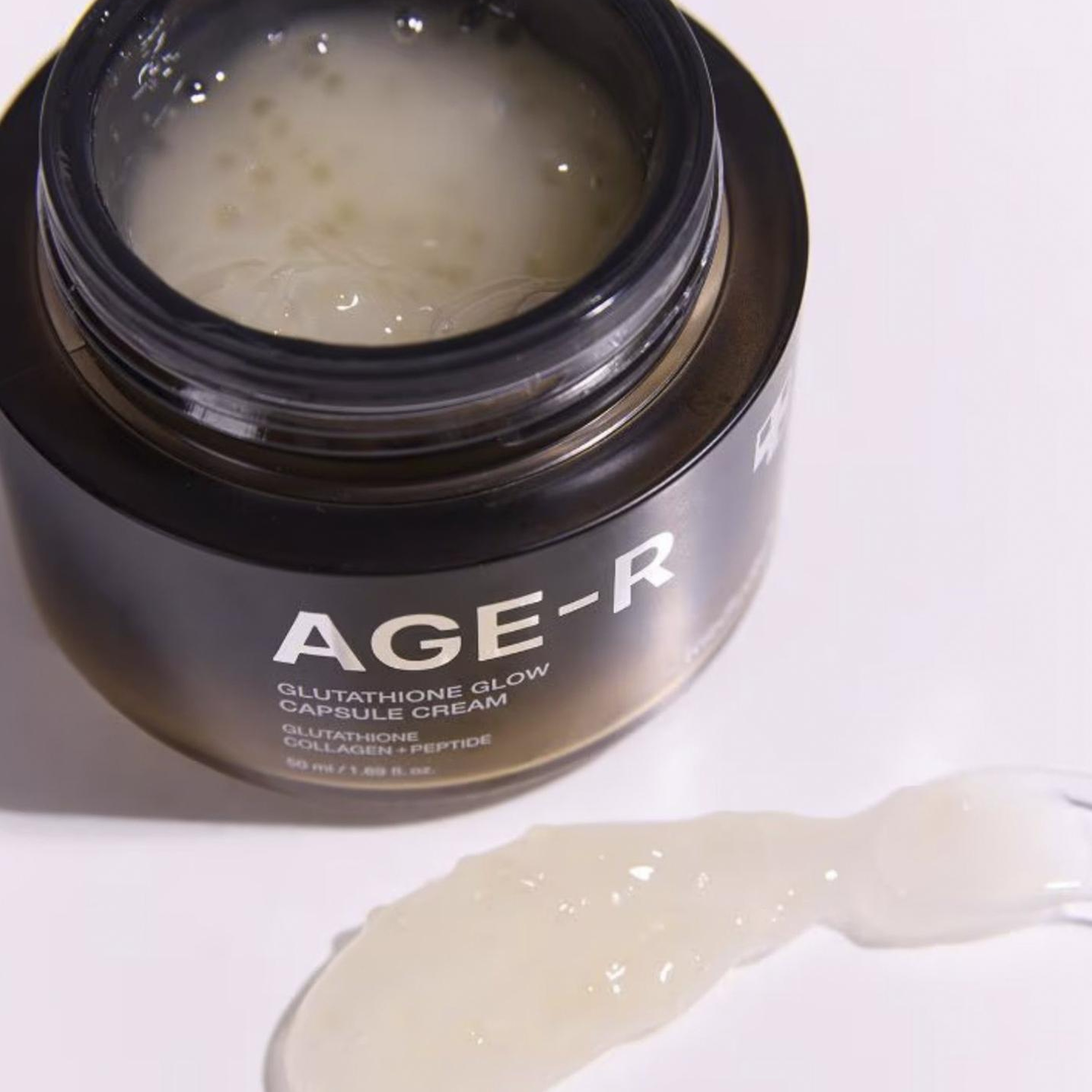 Medicube Glutathione Glow Capsule Cream Leke Karşıtı Aydınlatıcı Yüz Kremi 50 ml